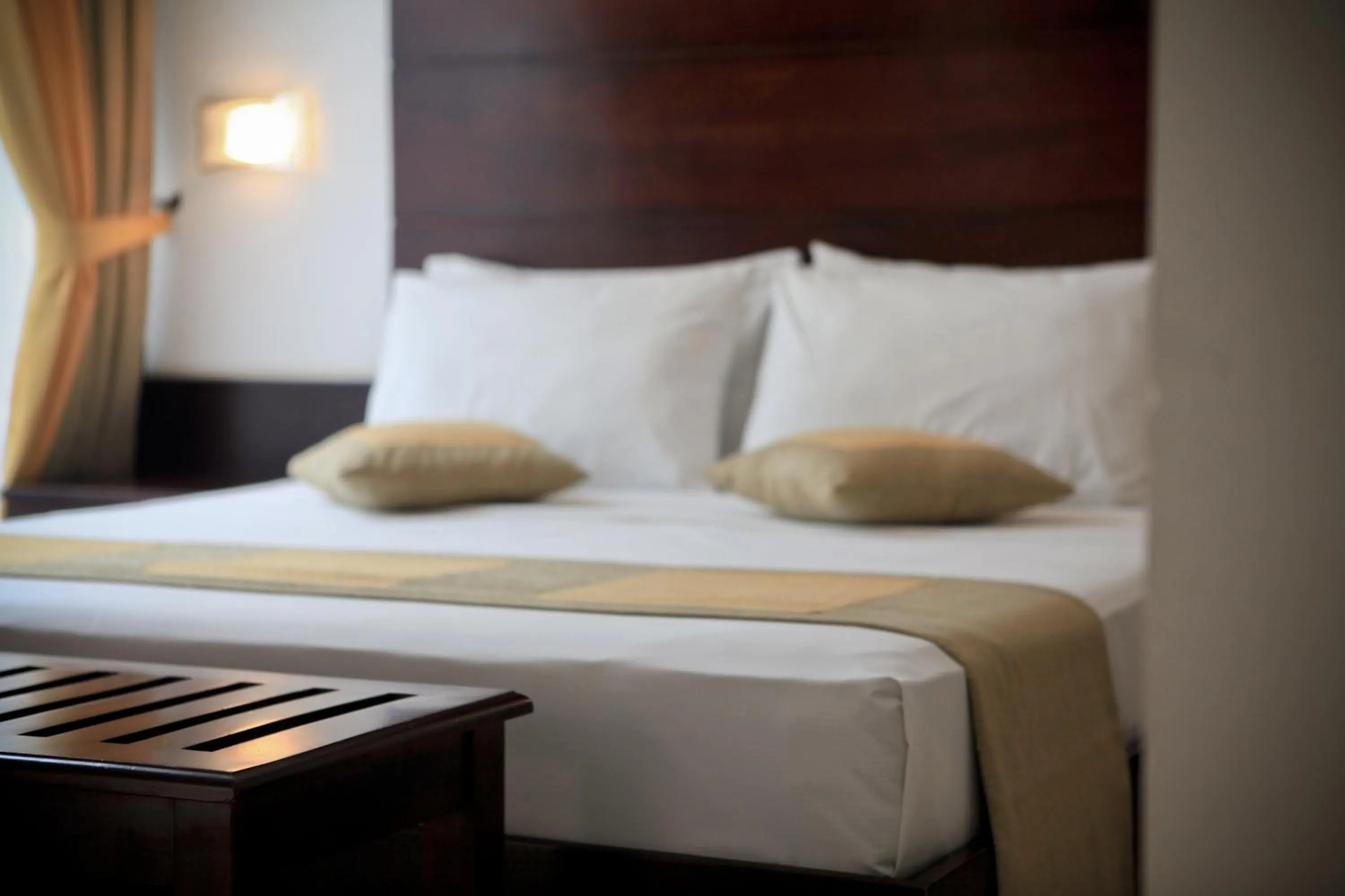 Bedroom, Bed in Lavendish Okrin Hotel