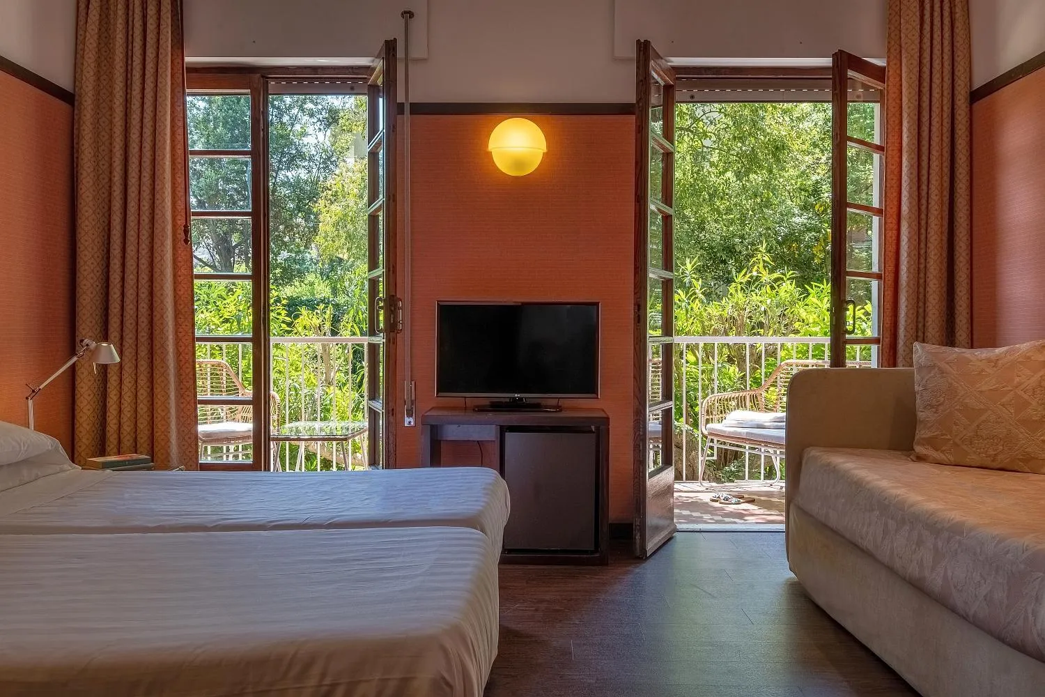 Bed in Hotel Villa Mabapa