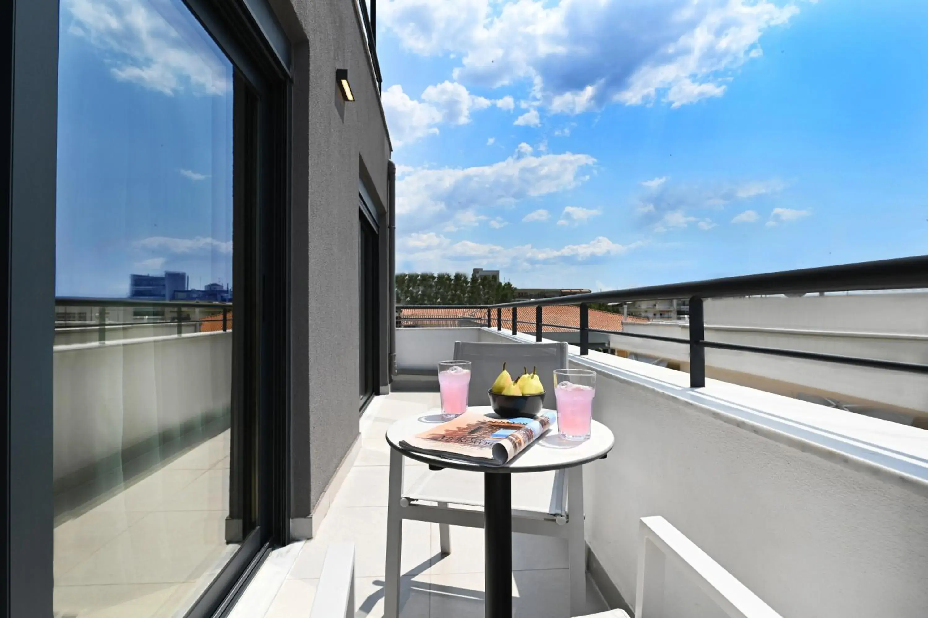 Junior Suite in ICON Urban Living Junior Suite in ICON Urban Living