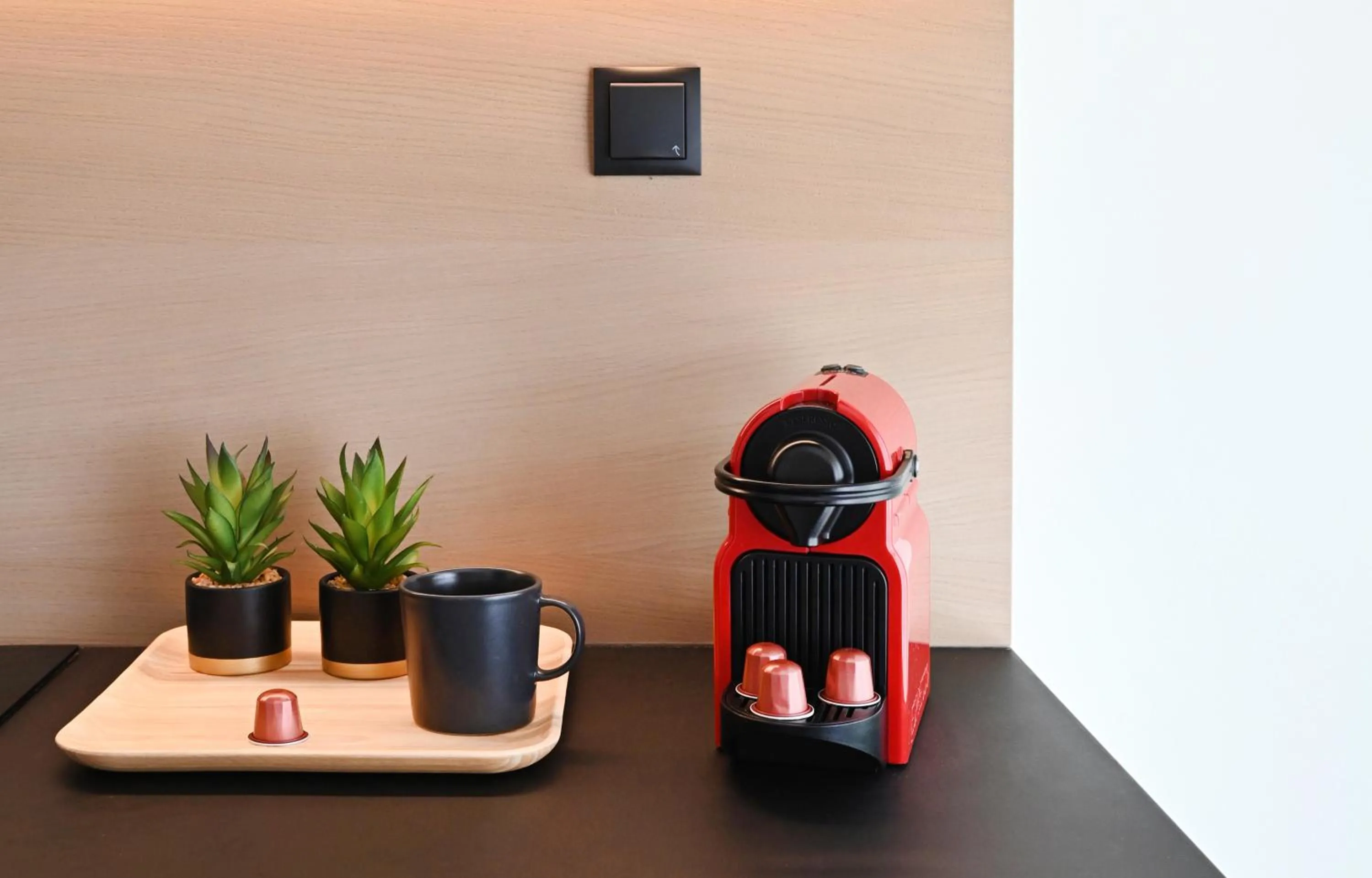 Coffee/tea facilities in ICON Urban Living