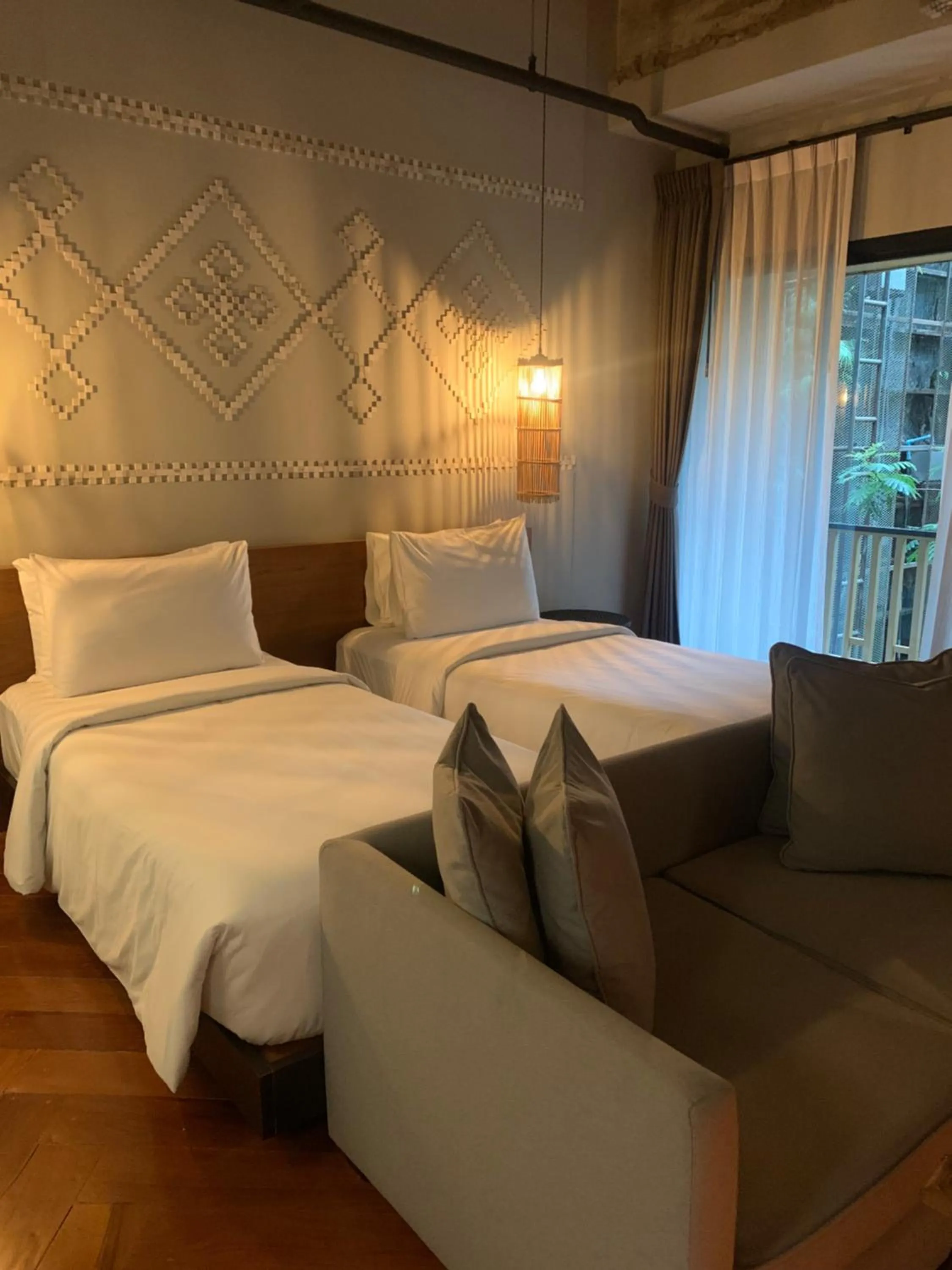 Bed in 515 VICTORY Hotel