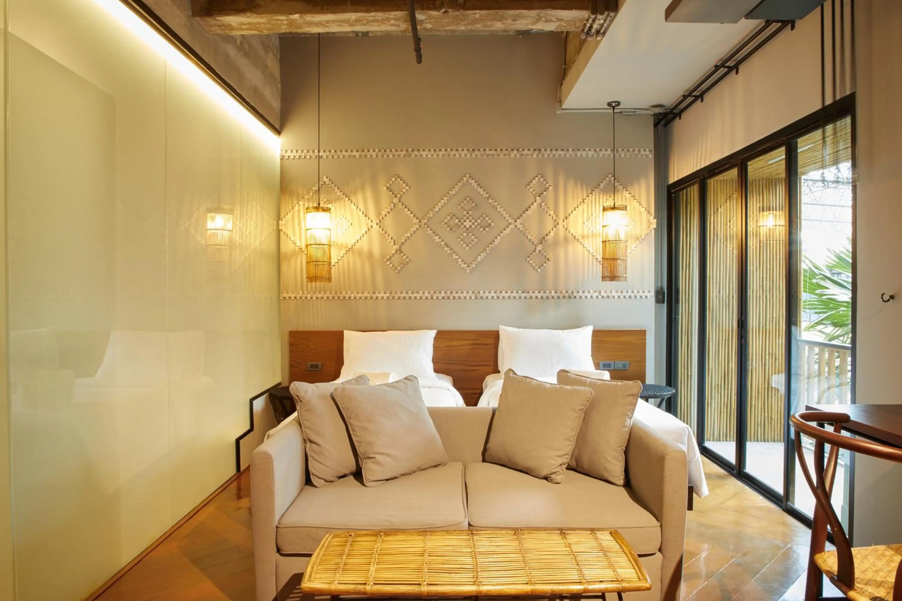 Seating area in 515 VICTORY Hotel