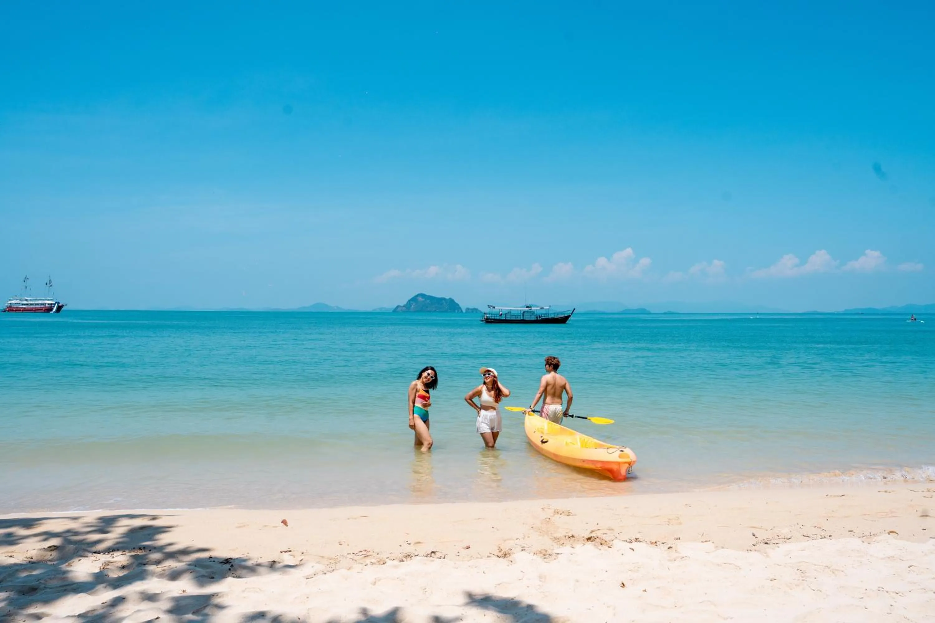 Day in Royal Yao Yai Island Beach Resort