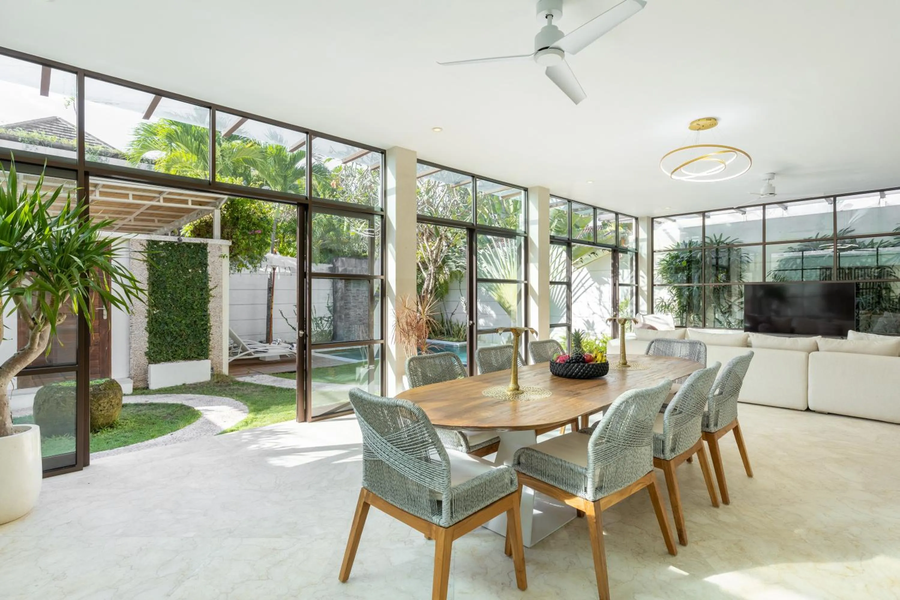 Property building in Villa Lumut 3 Bedrooms Central Seminyak