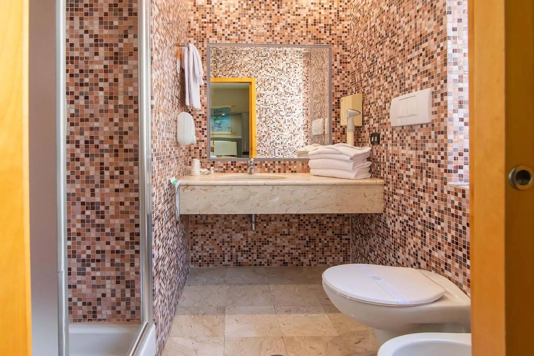 Shower in Hotel Aphrodite