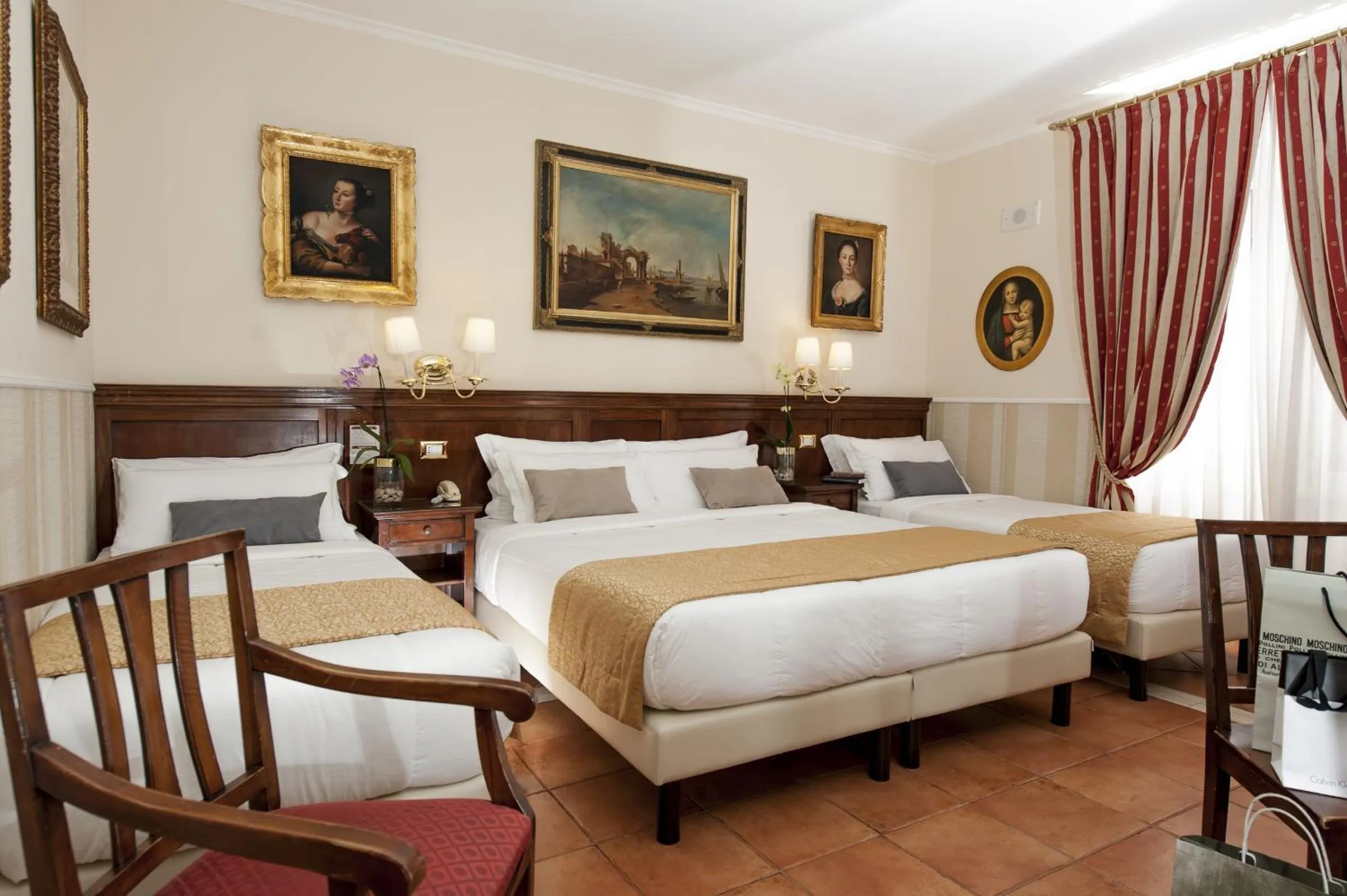 Bedroom, Bed in Hotel Des Artistes Roma