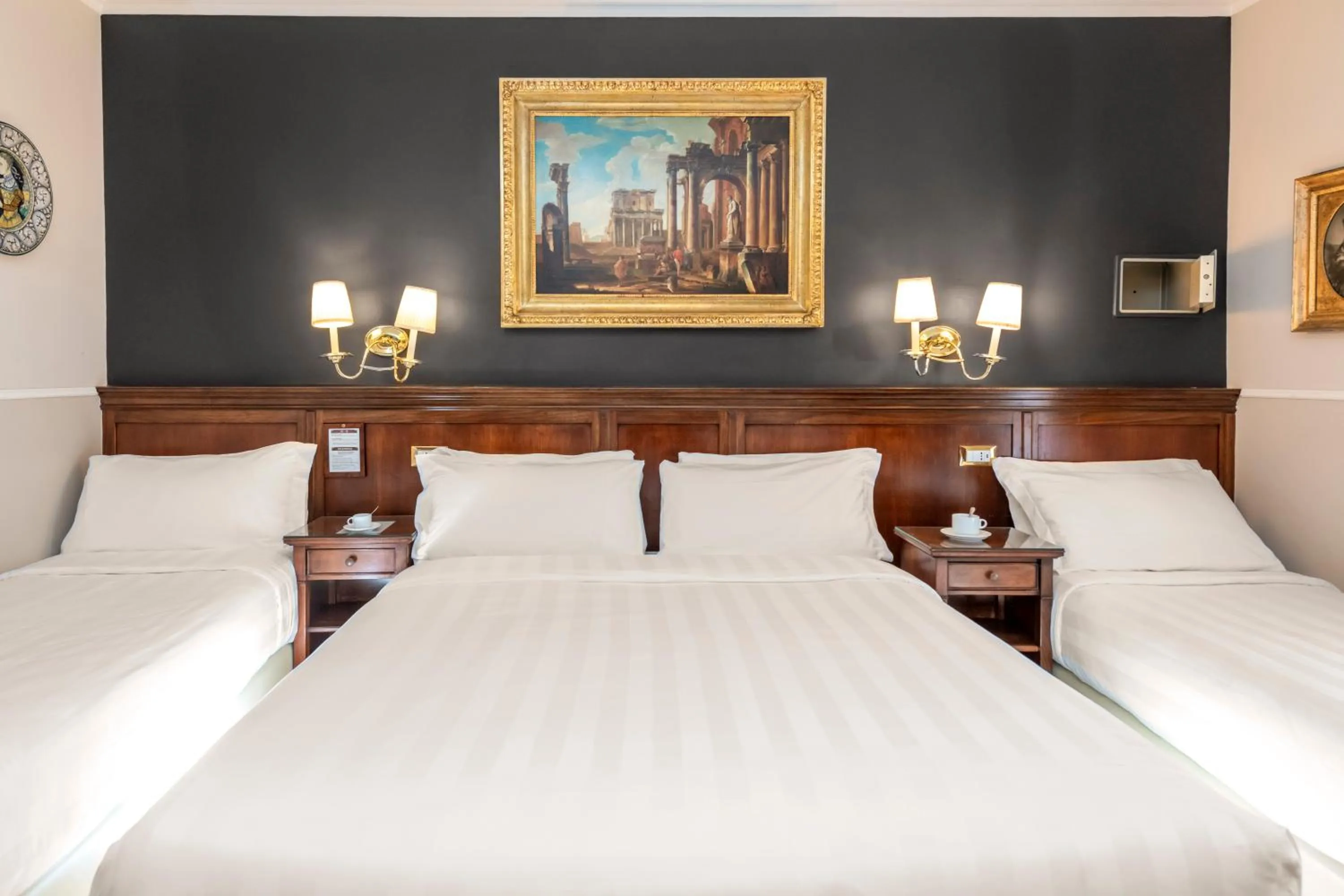 Bed in Hotel Des Artistes Roma