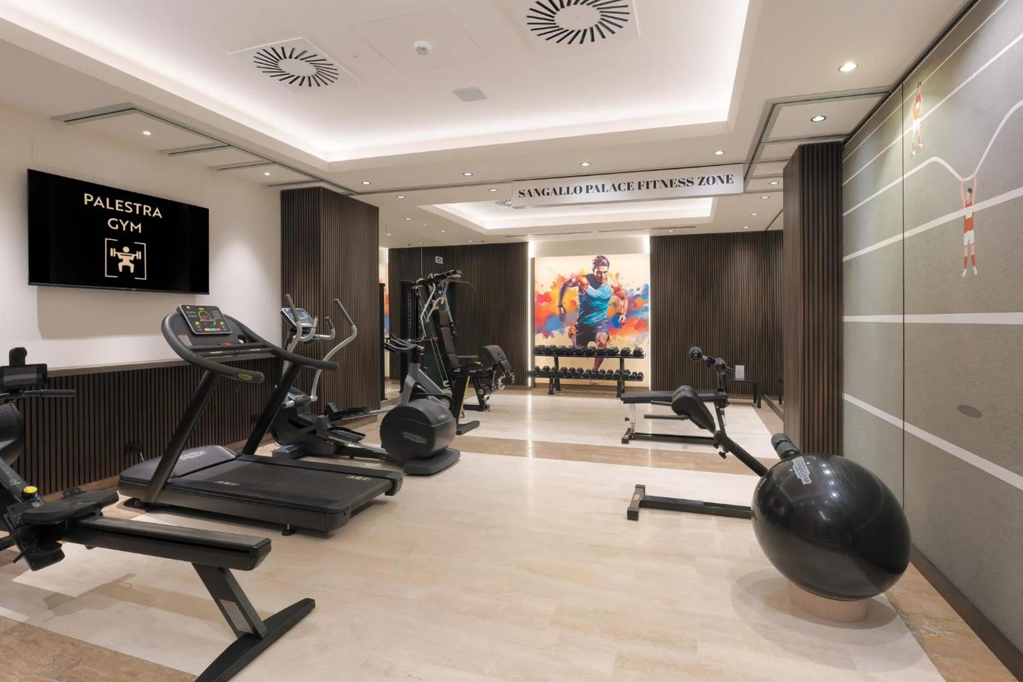 Fitness centre/facilities in Sangallo Palace