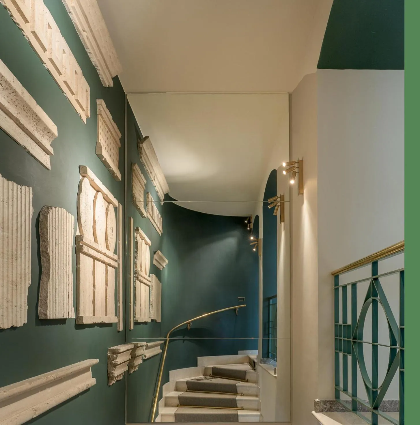 Decorative detail in Sangallo Palace