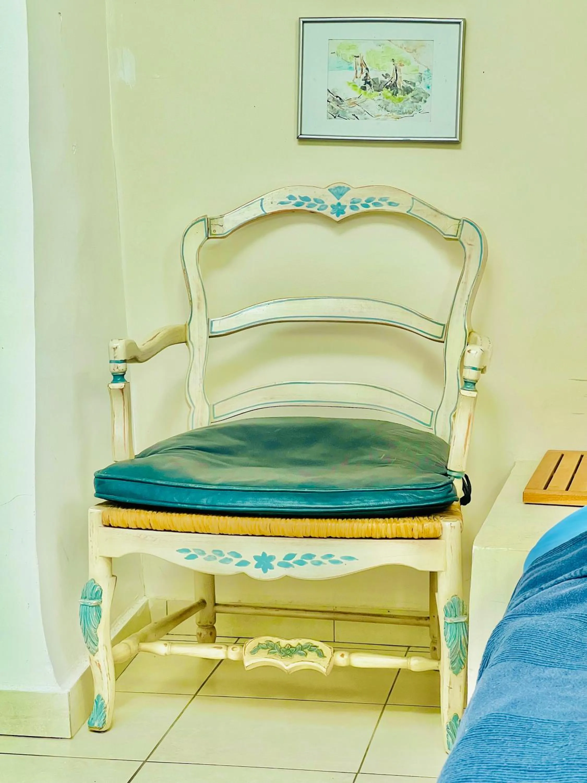 Decorative detail, Bed in Le Moun Mazet gîte rural 3 étoiles, CLIM, Nature, 6 personnes