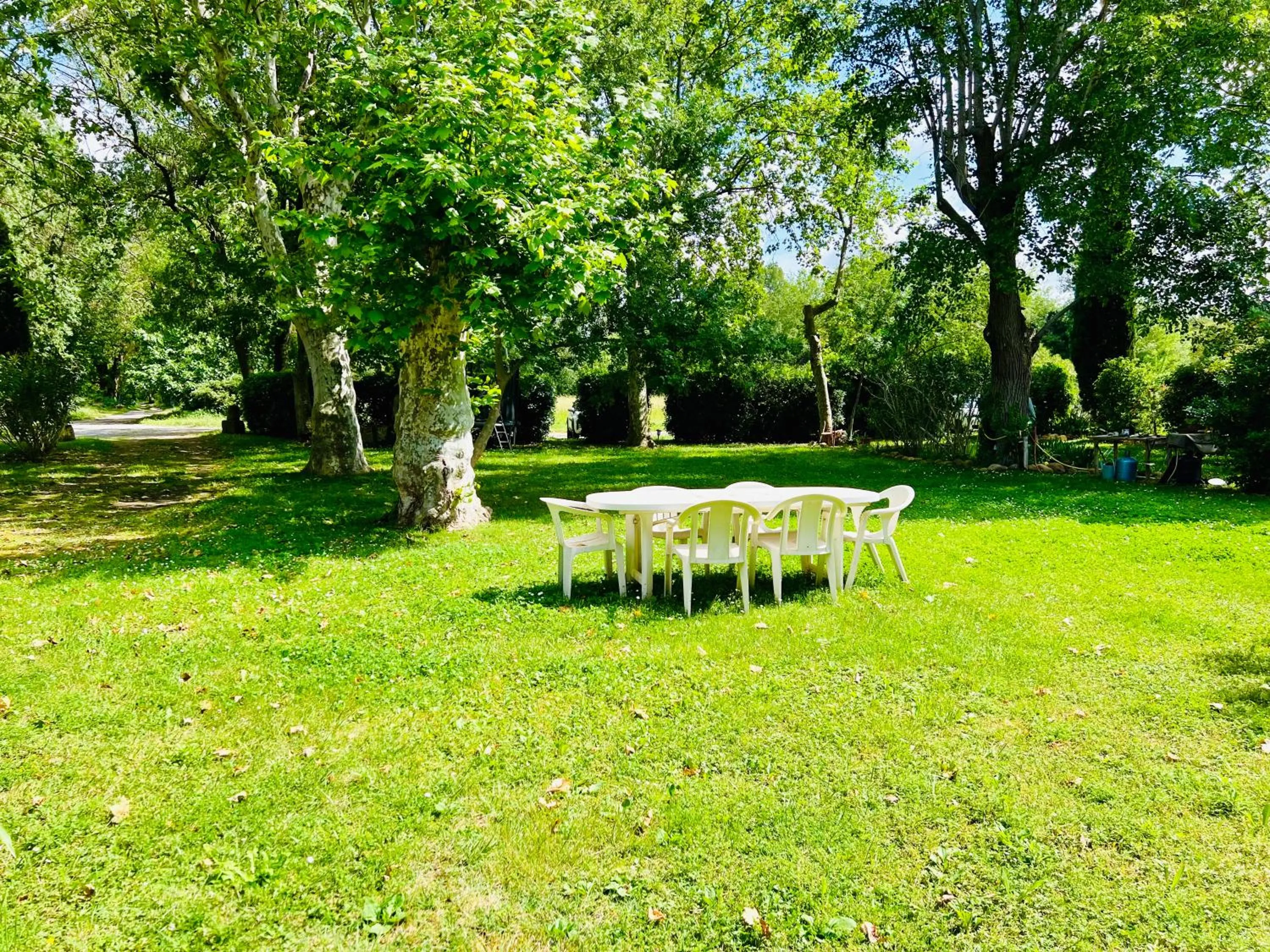 Garden in Le Moun Mazet gîte rural 3 étoiles, CLIM, Nature, 6 personnes