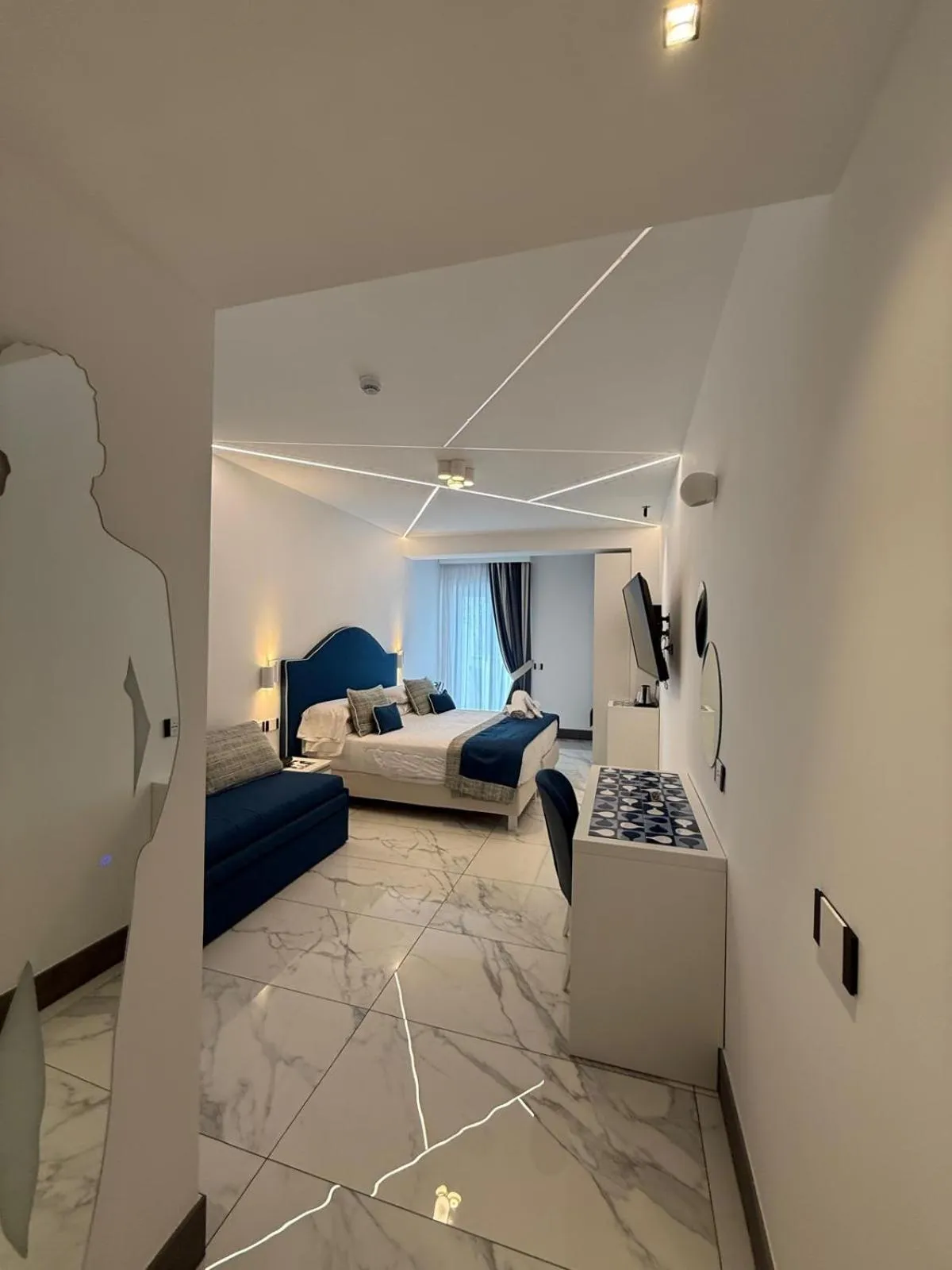 Bed in Positano Art Hotel Pasitea