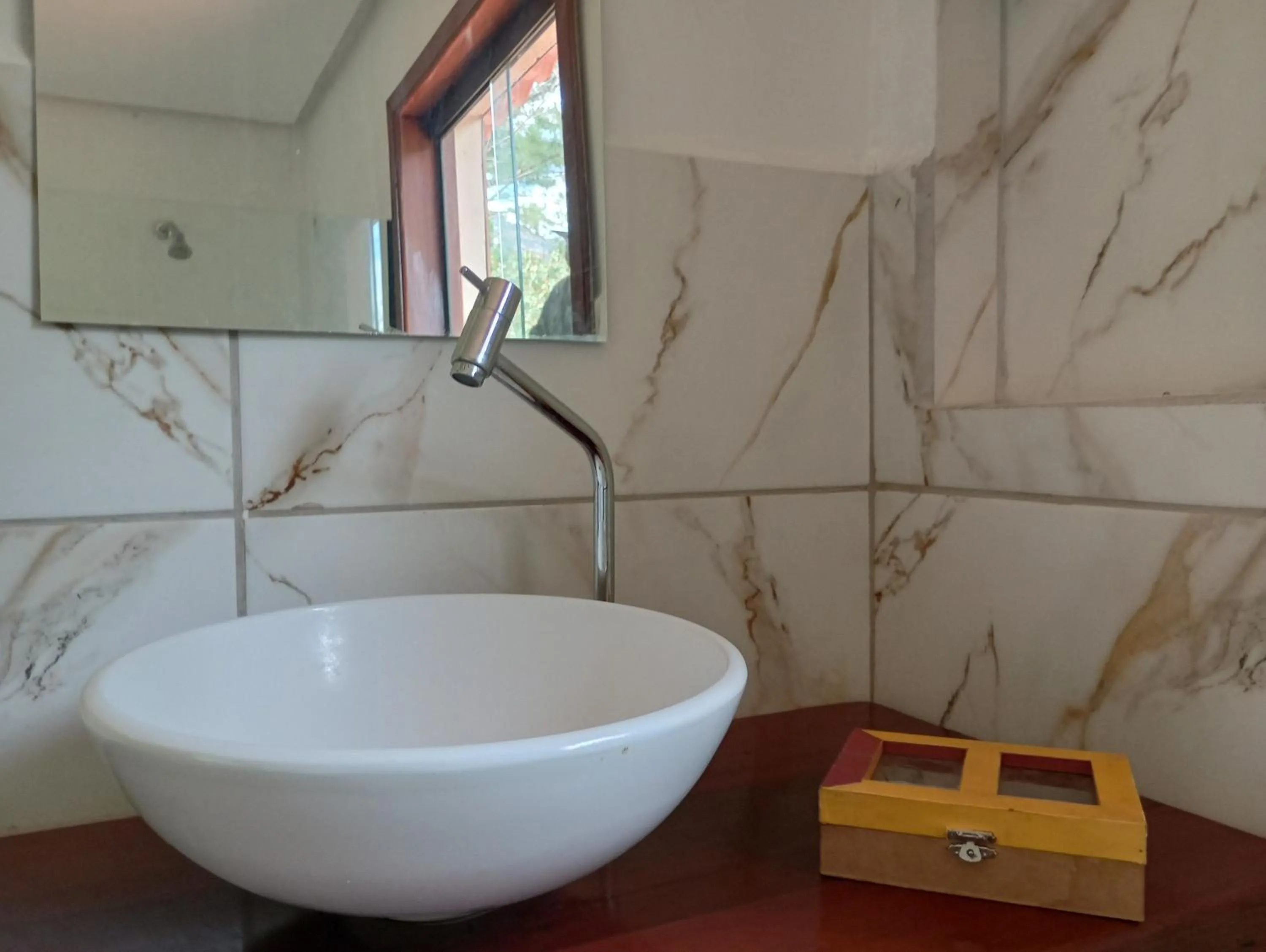 Bathroom in Pousada Canto das Cachoeiras