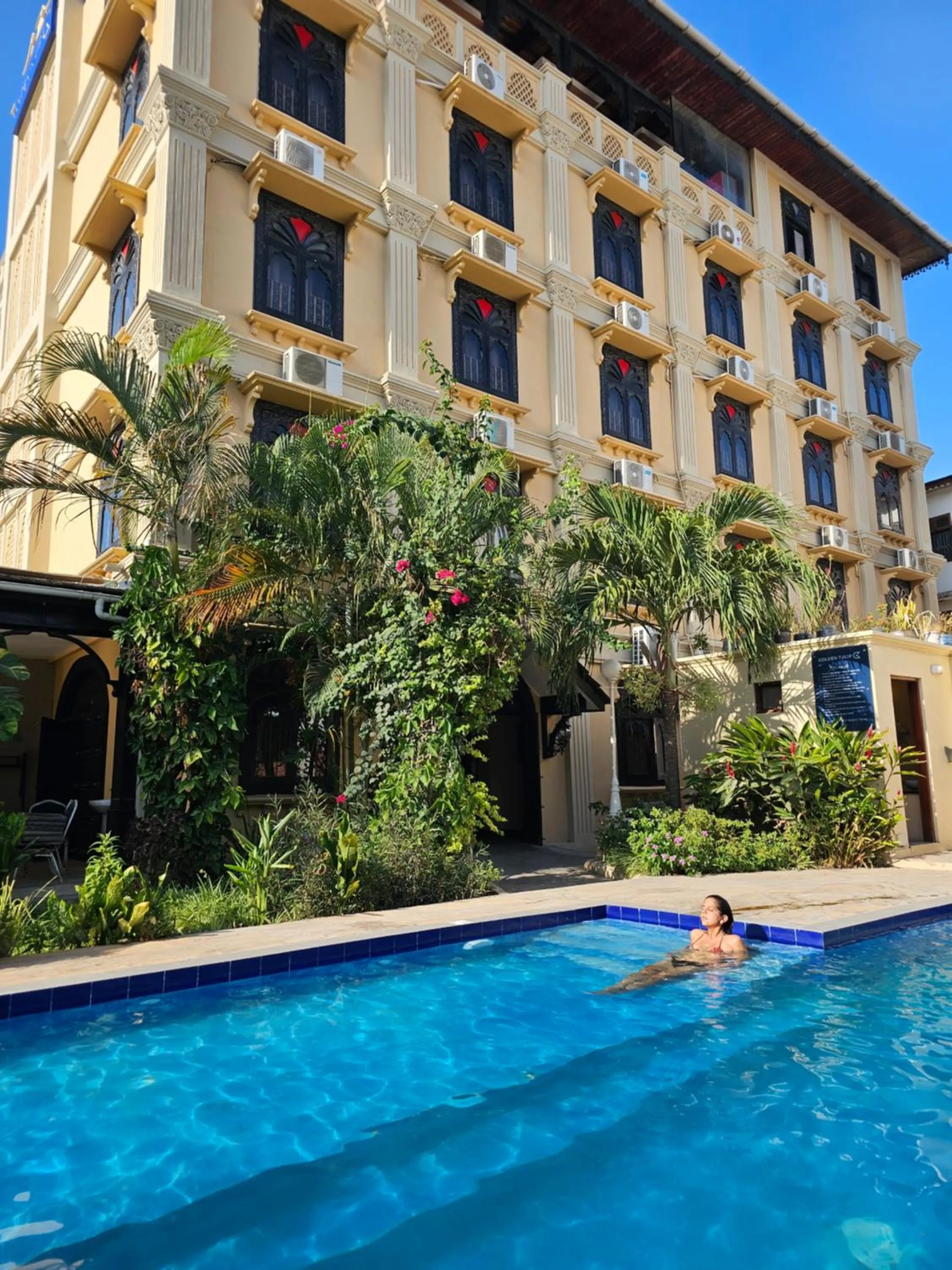 Swimming pool in Golden Tulip Stone Town Boutique