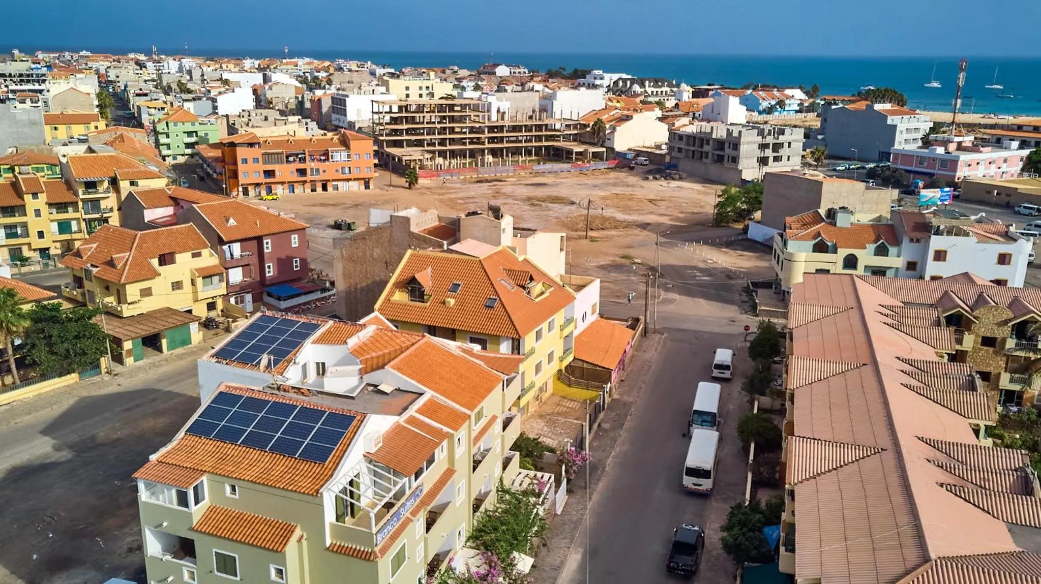 Branco Suites - Rooms & Holiday Apartments