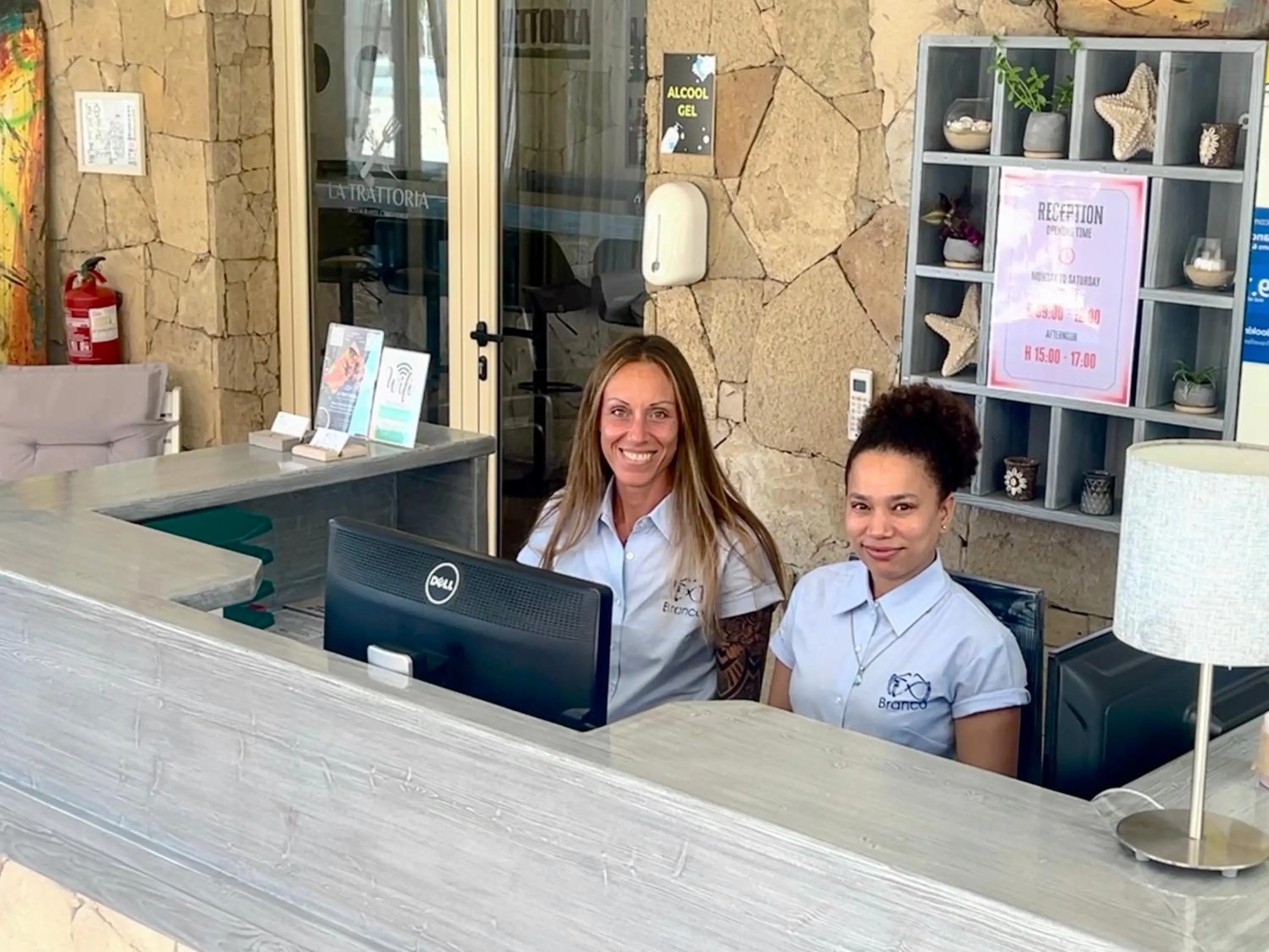 Lobby or reception in Branco Suites - Rooms & Holiday Apartments