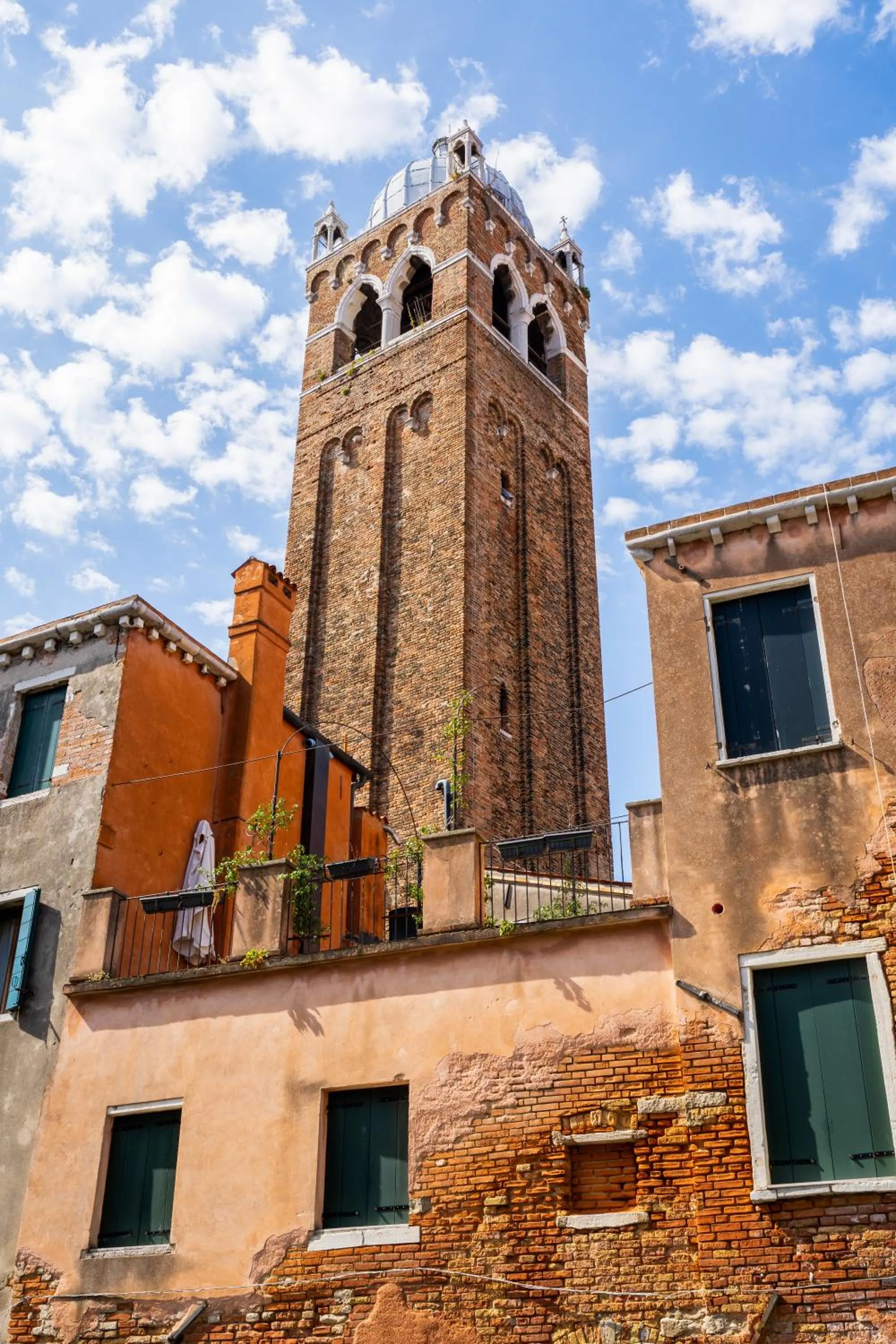 Property building in Hotel Tintoretto