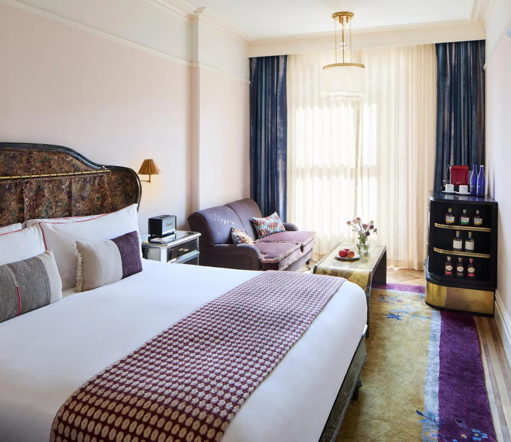 Photo of the whole room, Bed in The Hotel Chelsea