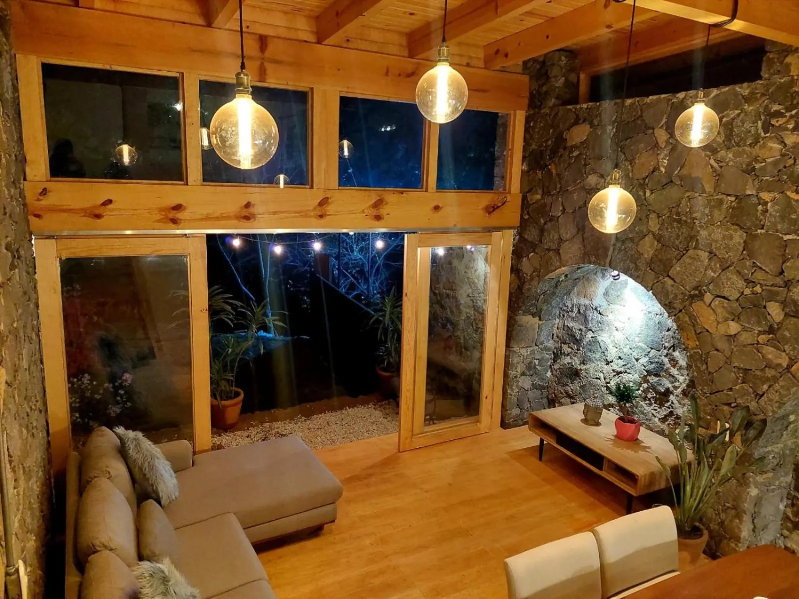 Living room in Amara Tepoztlán