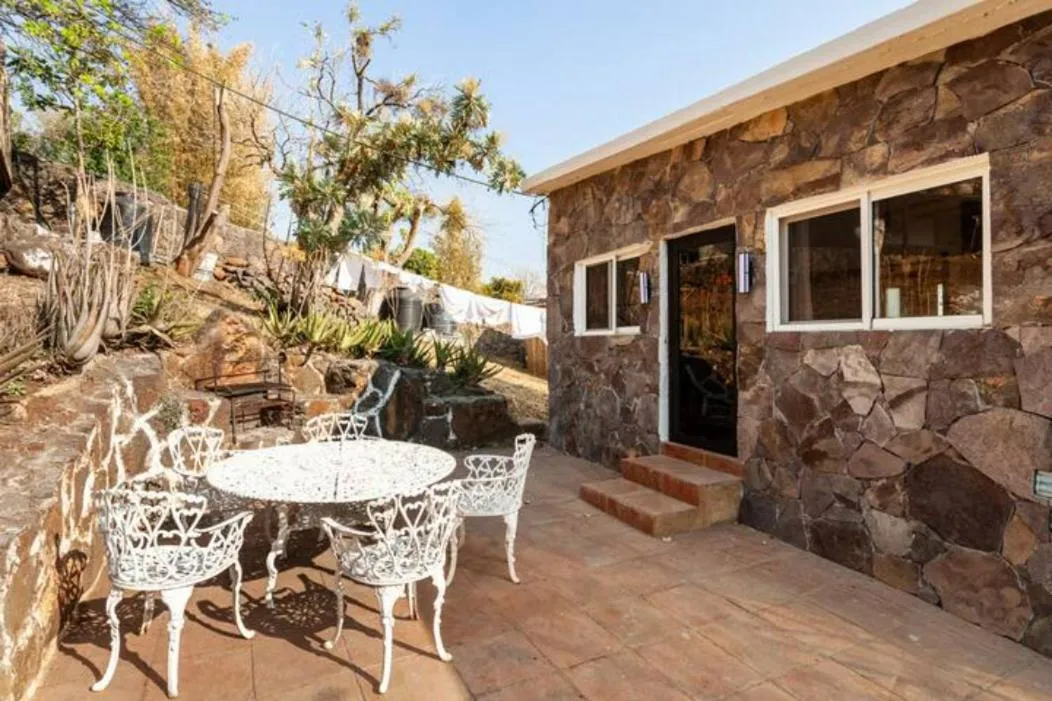 Facade/entrance in Amara Tepoztlán