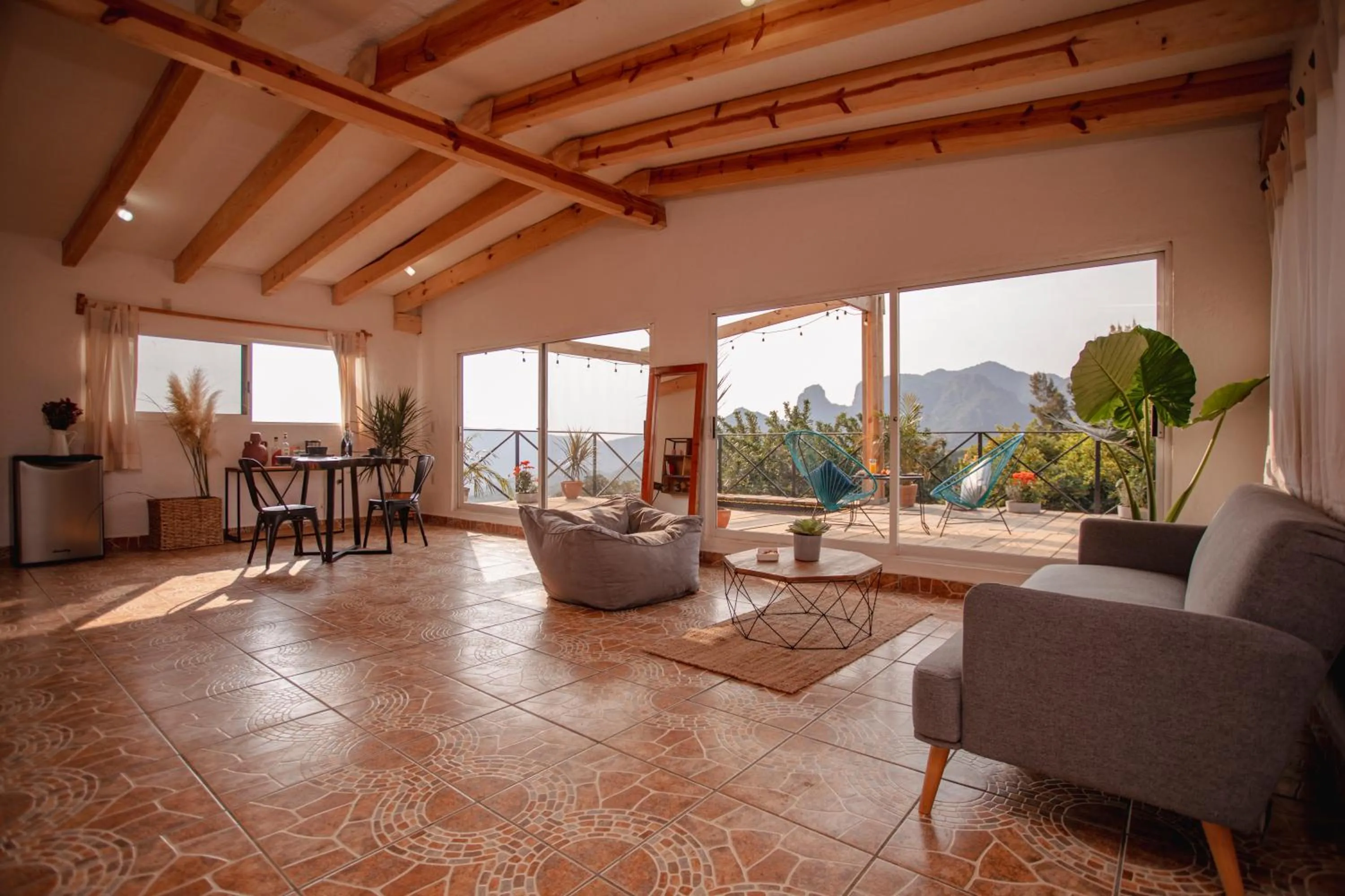 Living room in Amara Tepoztlán