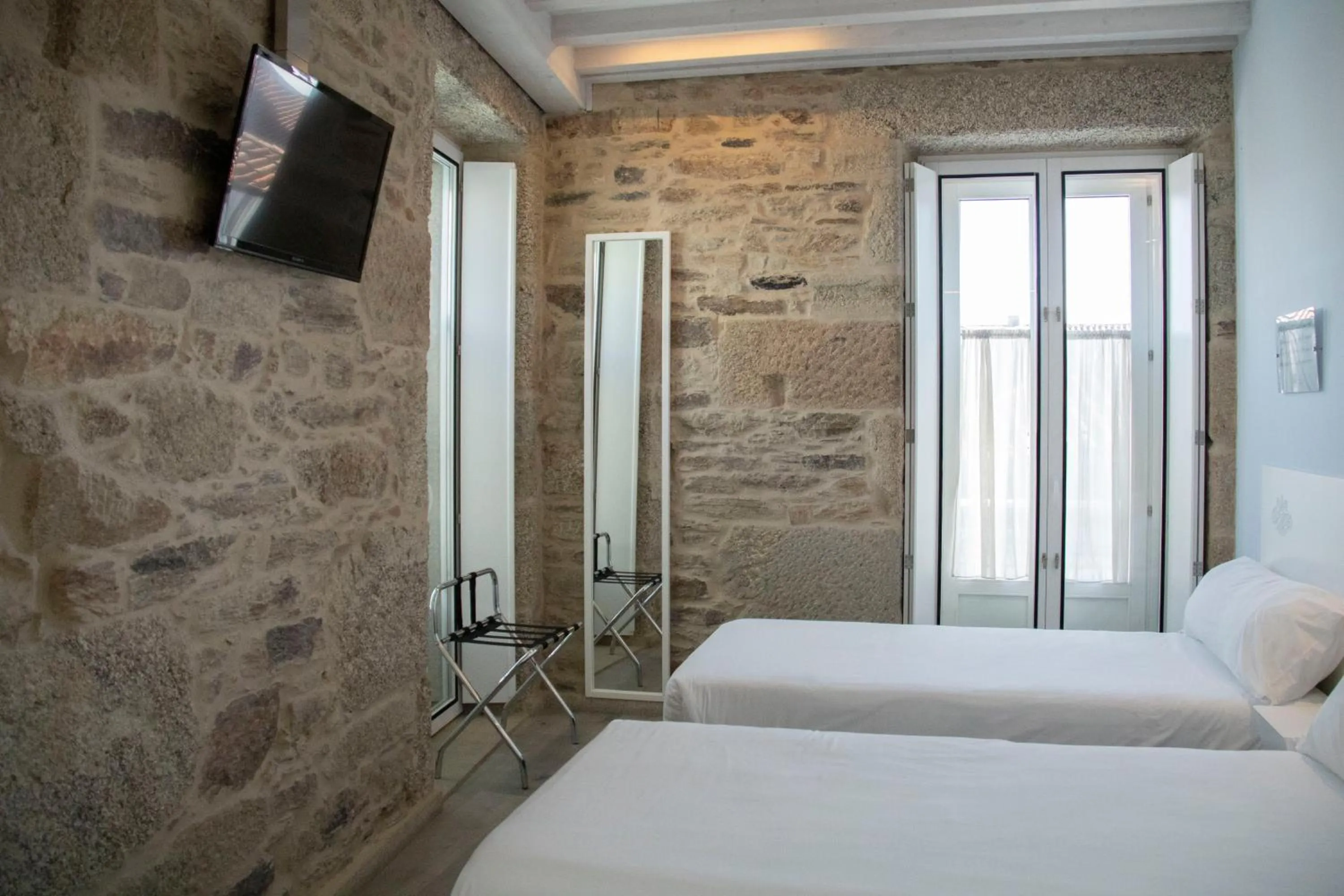 TV and multimedia, Bed in Hotel Alda San Bieito