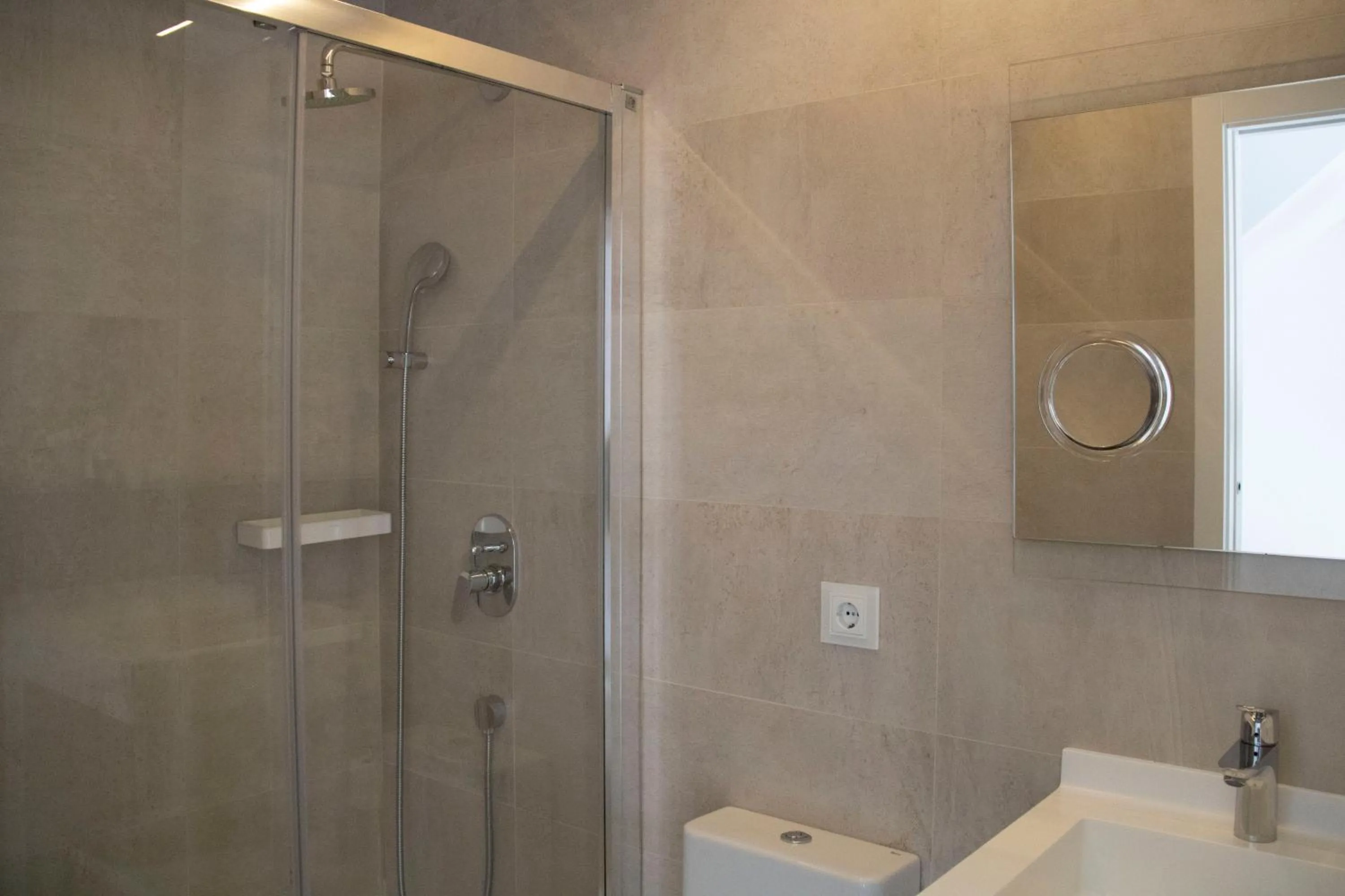 Bathroom in Hotel Alda San Bieito