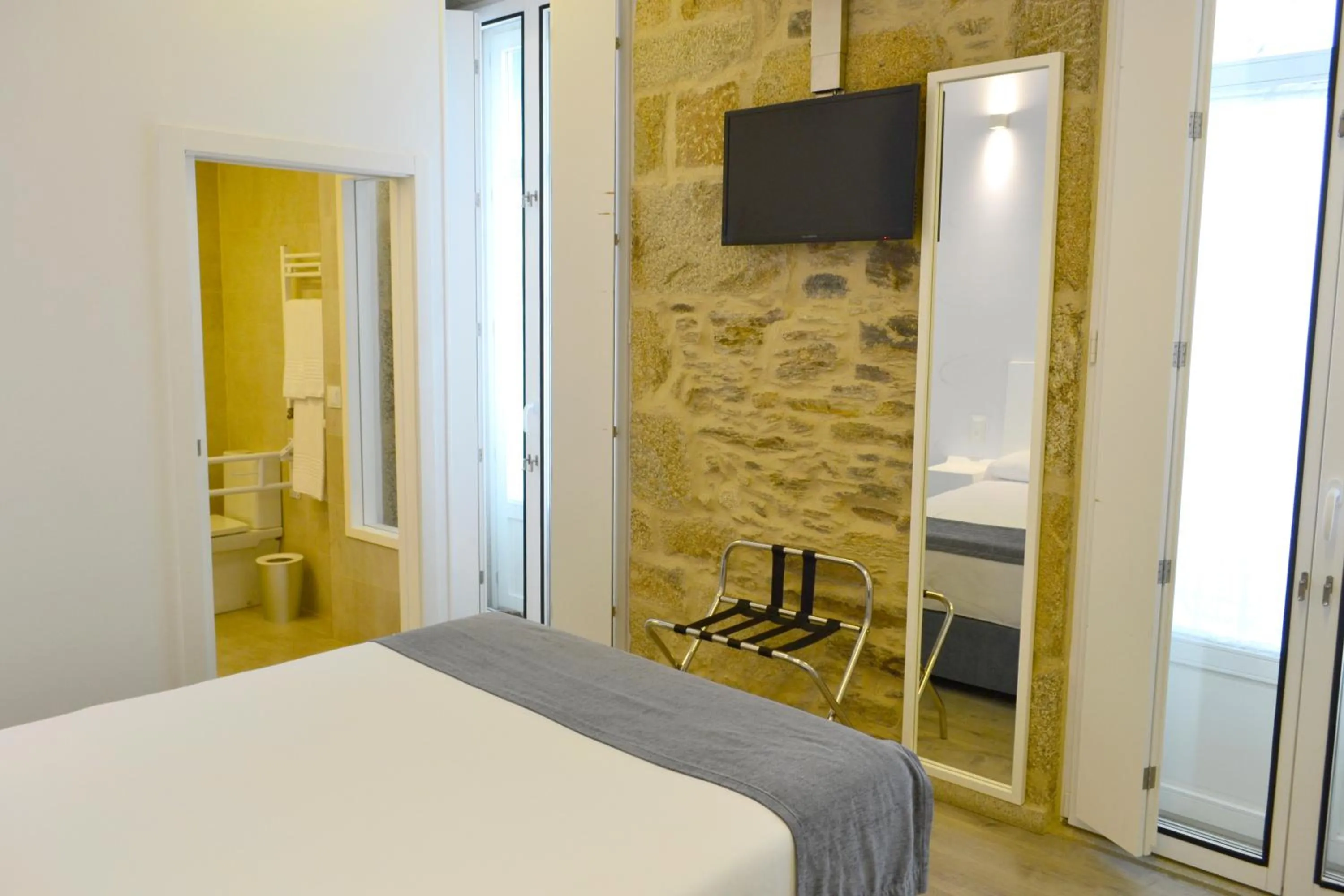 Bed in Hotel Alda San Bieito