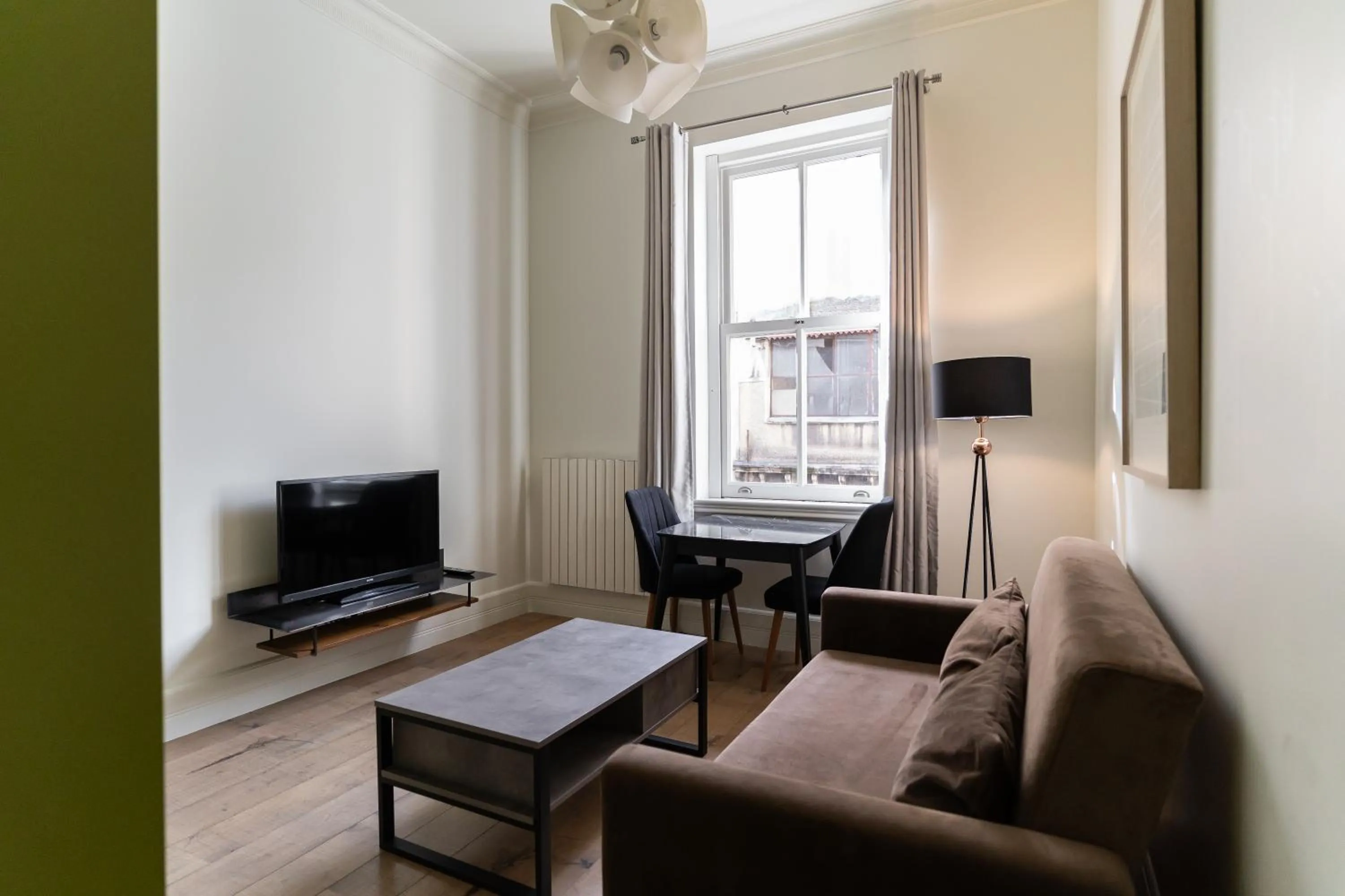 TV and multimedia in Casa Di Bava Suites by TCH