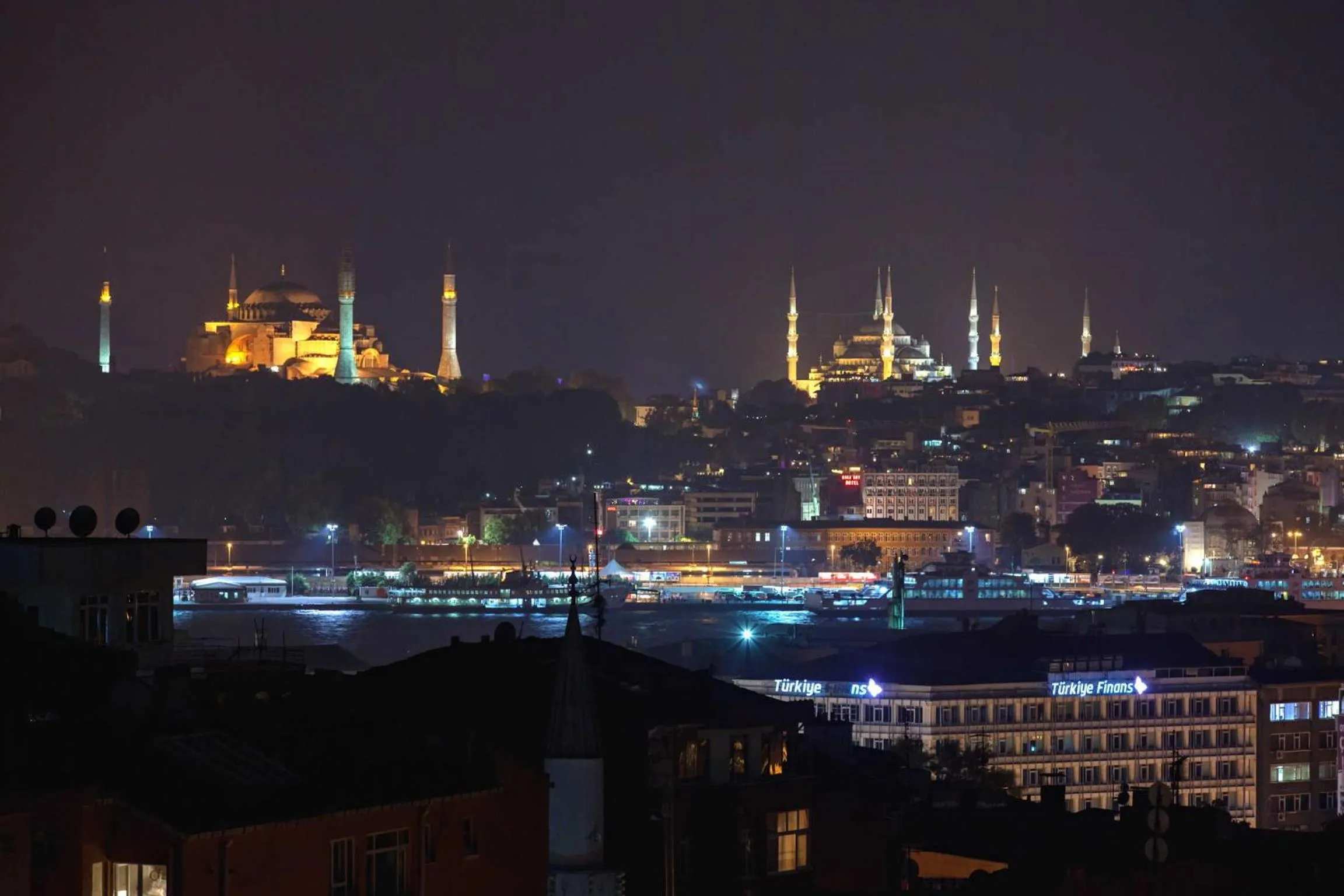 Night in Casa Di Bava Suites by TCH