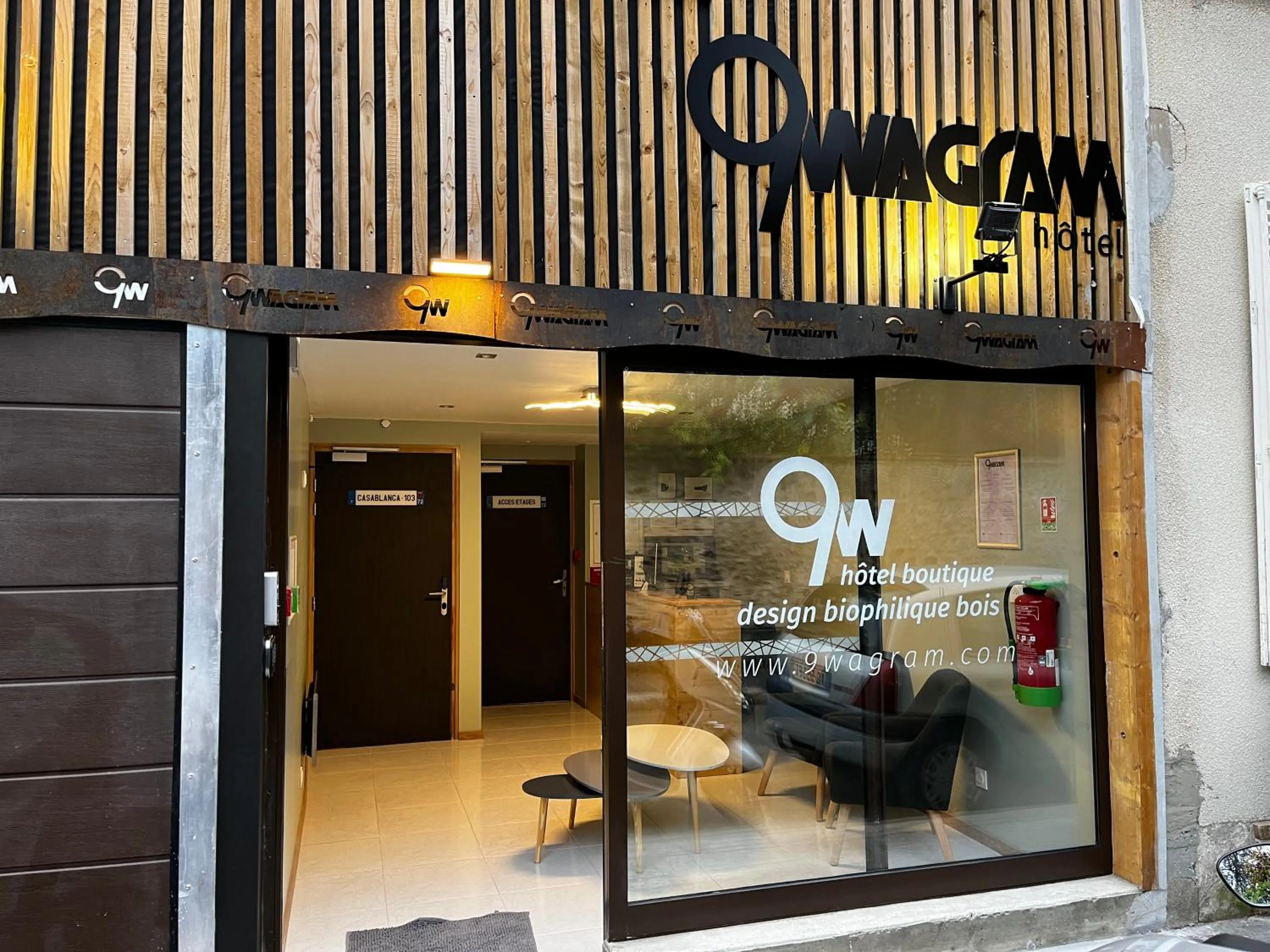 Nearby landmark in 9WAGRAM Hotel Boutique