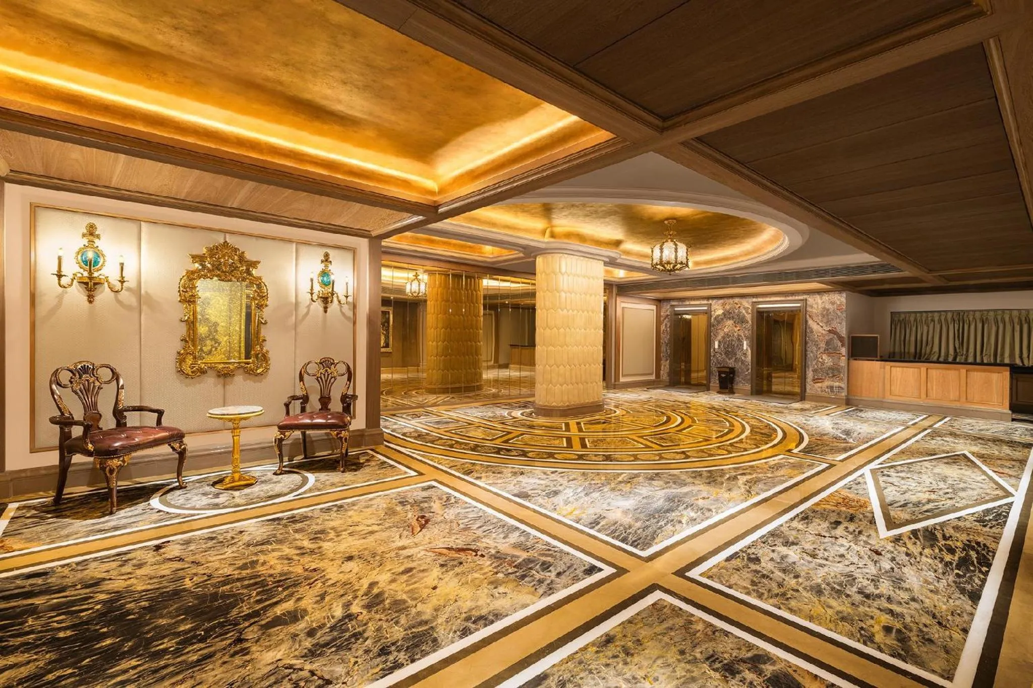 Facade/entrance in Hotel Hillock Ahmedabad