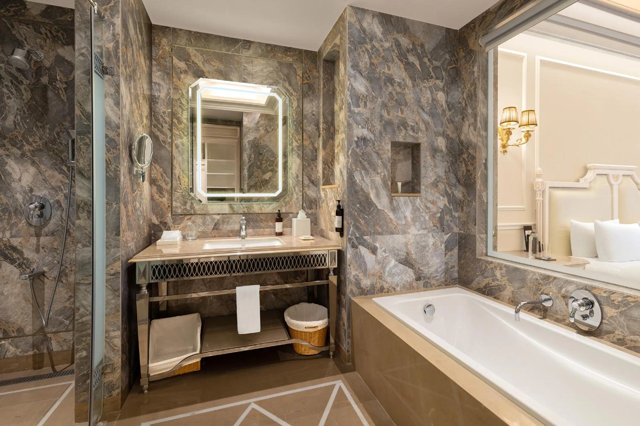 Bathroom in Hotel Hillock Ahmedabad