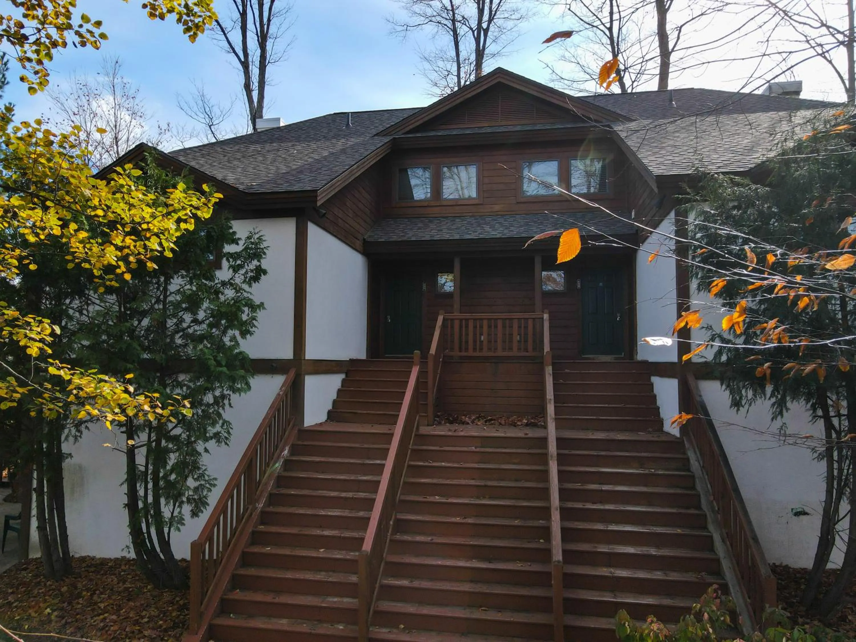 692 Disciples Village Condo