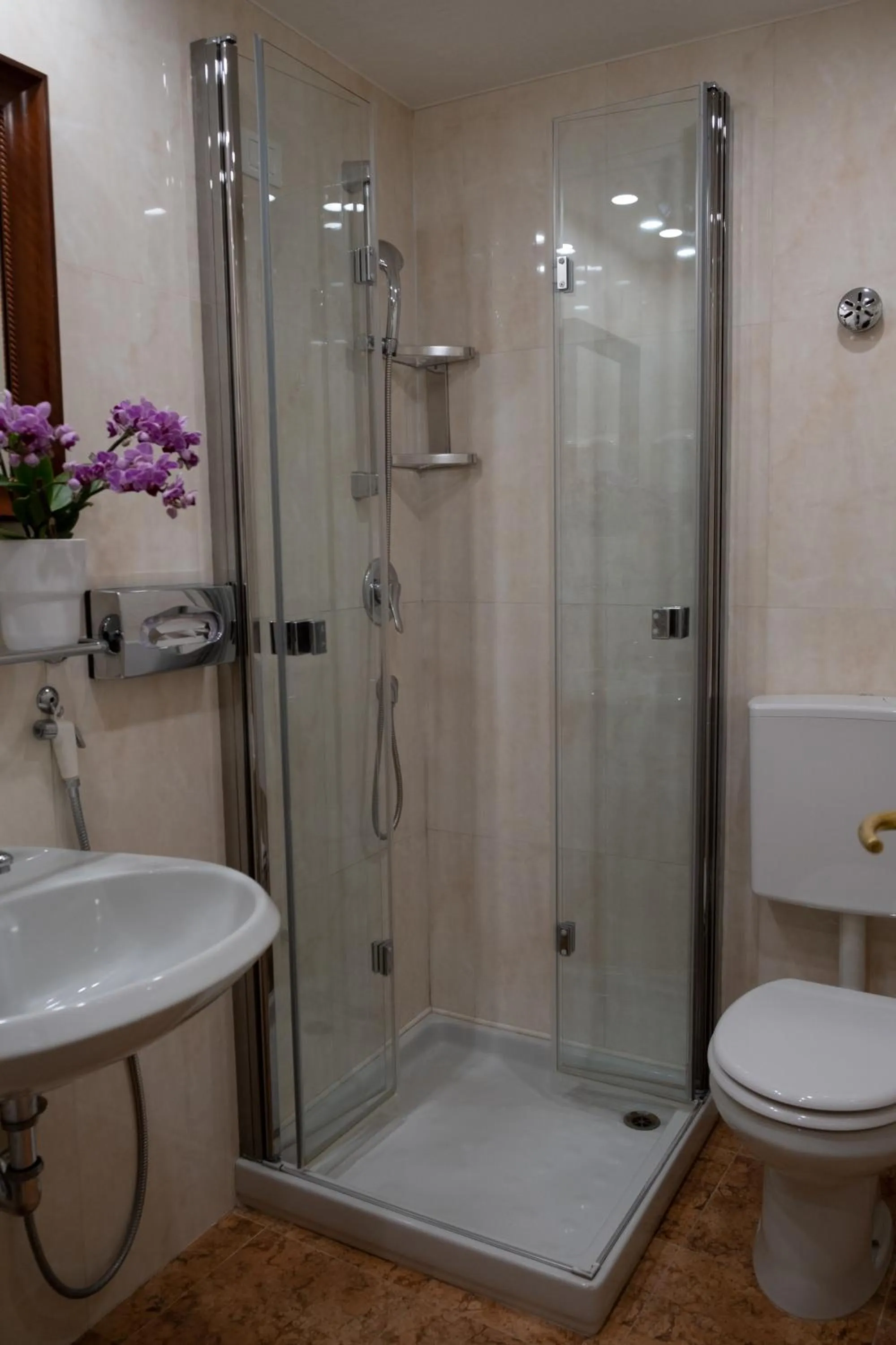 Bathroom in Palazzo Schiavoni Residenza d'epoca & Suite-Apartments