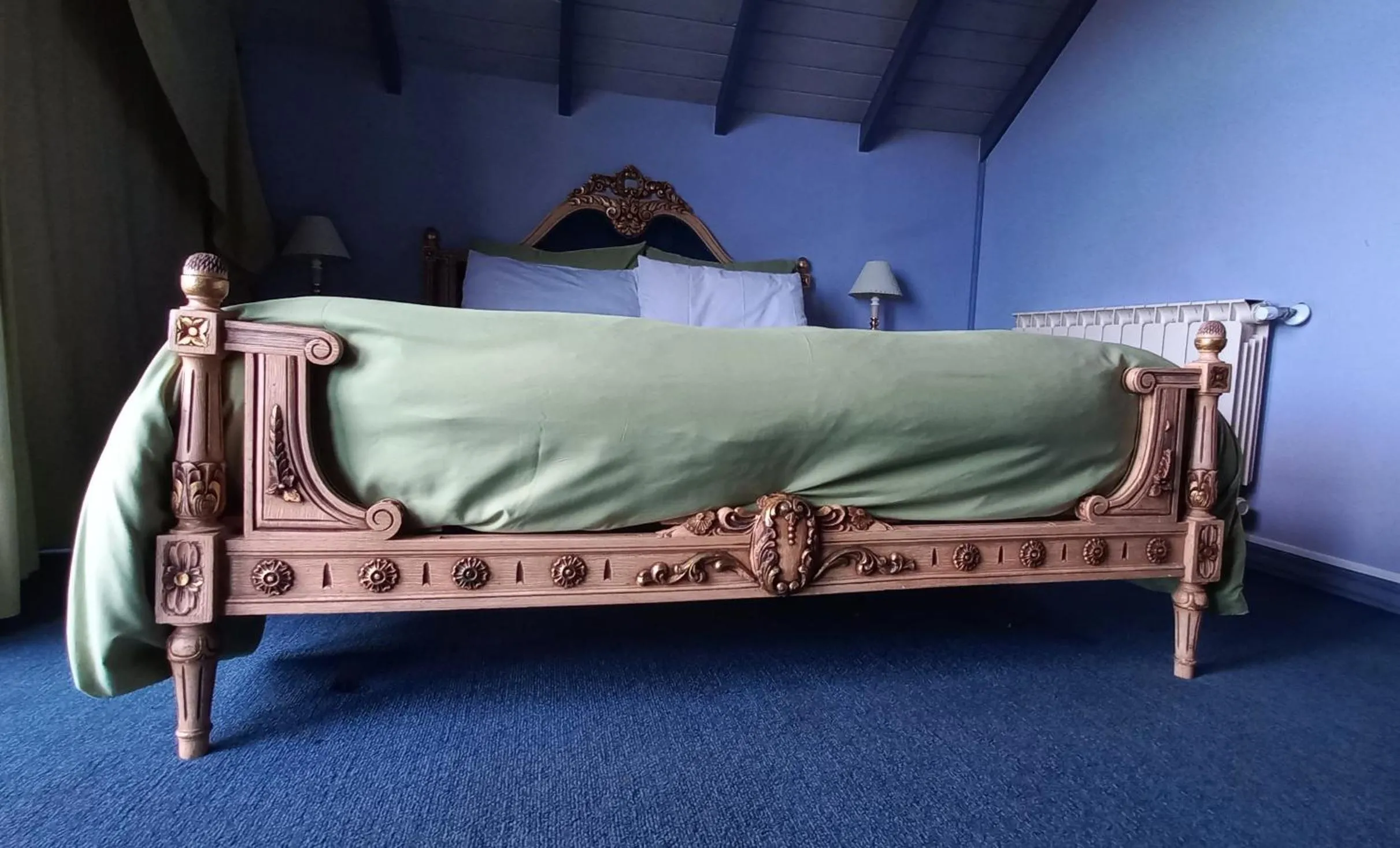 Bedroom, Bed in FLOR AUSTRAL