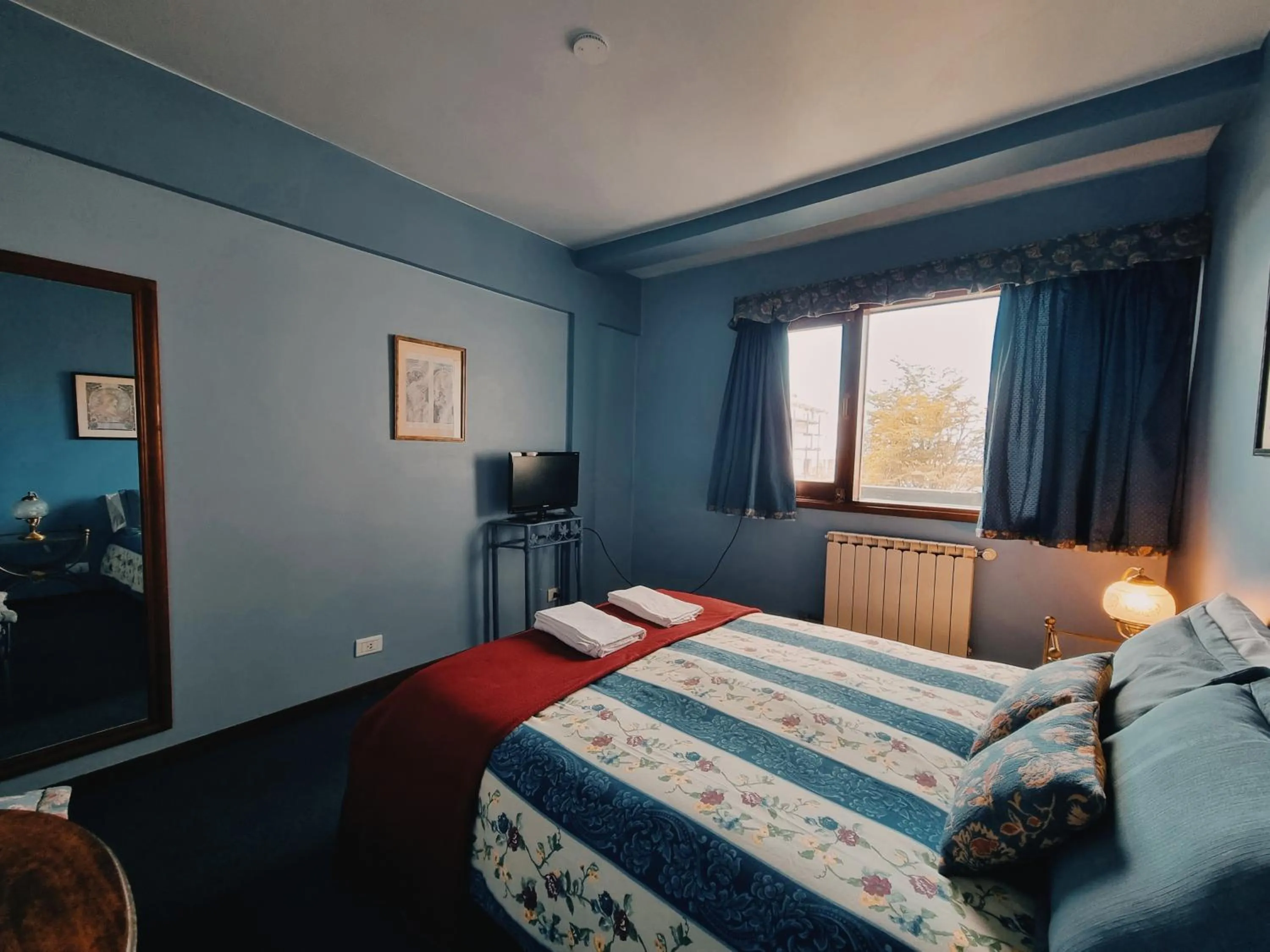 Bedroom, Bed in FLOR AUSTRAL