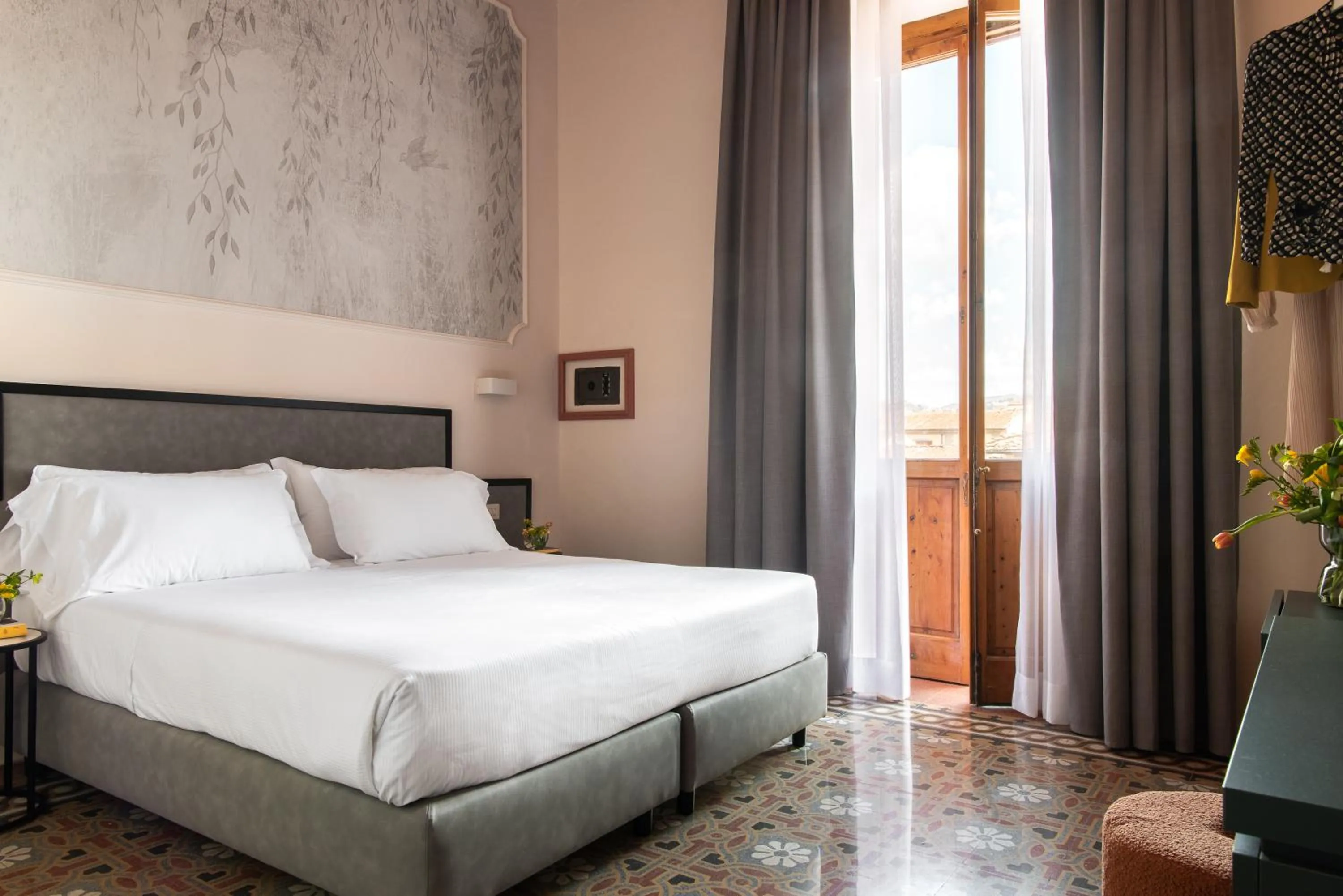 Bed in Hotel Fiorita