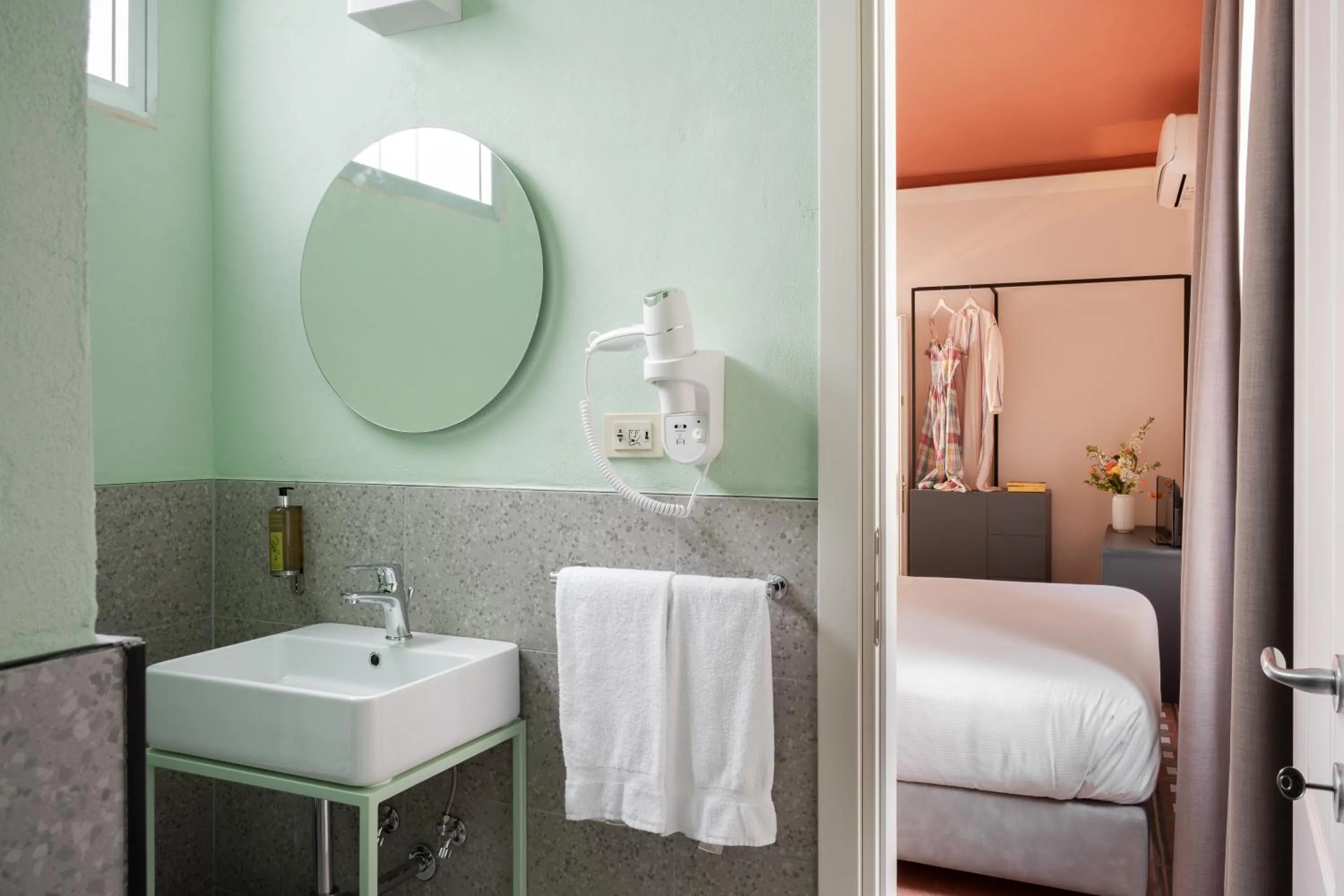 Bed in Hotel Fiorita