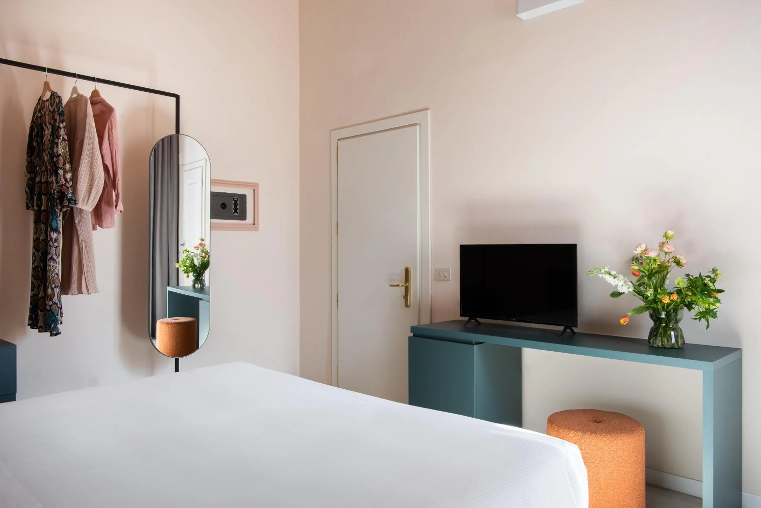 TV and multimedia, Bed in Hotel Fiorita