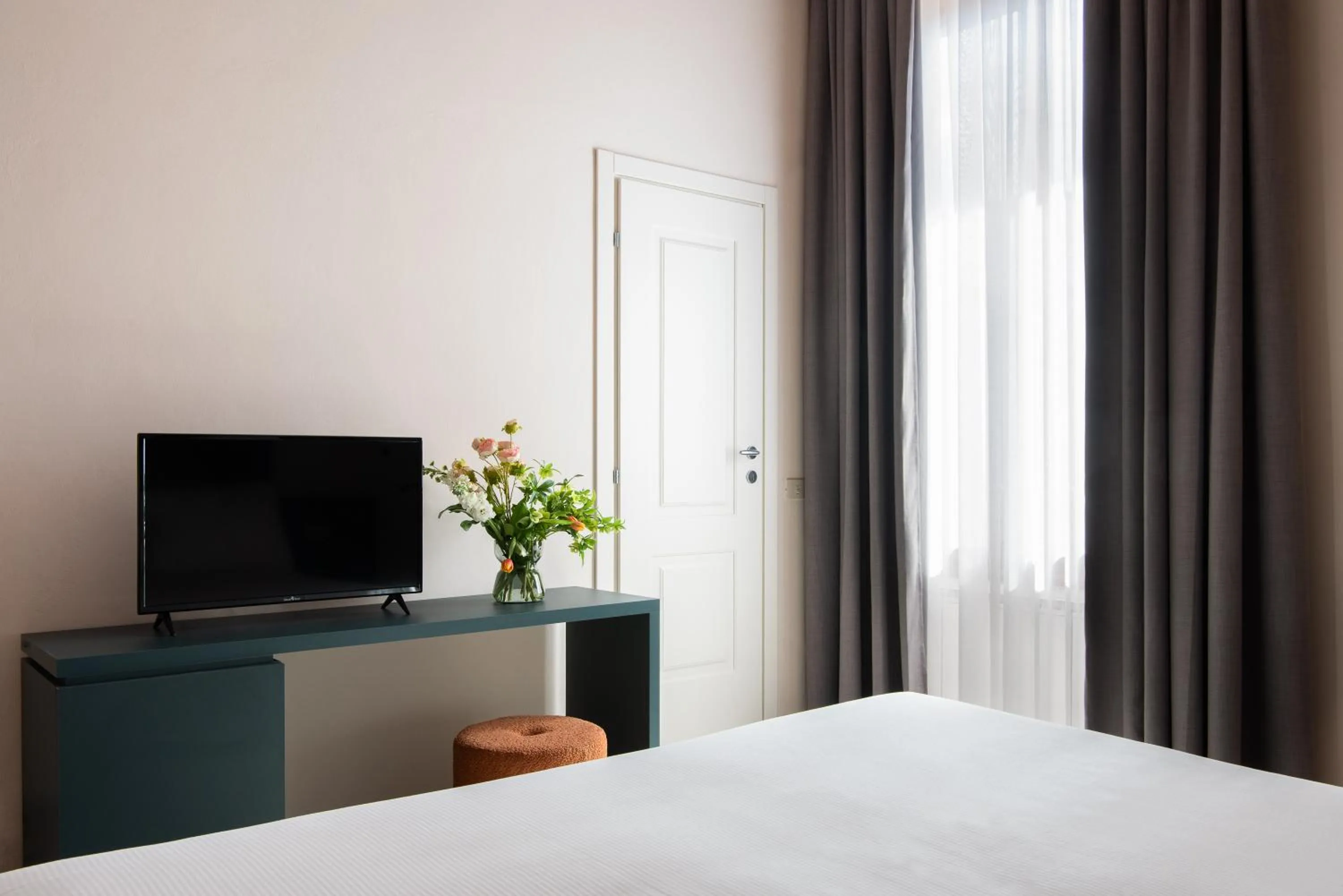 TV and multimedia, Bed in Hotel Fiorita