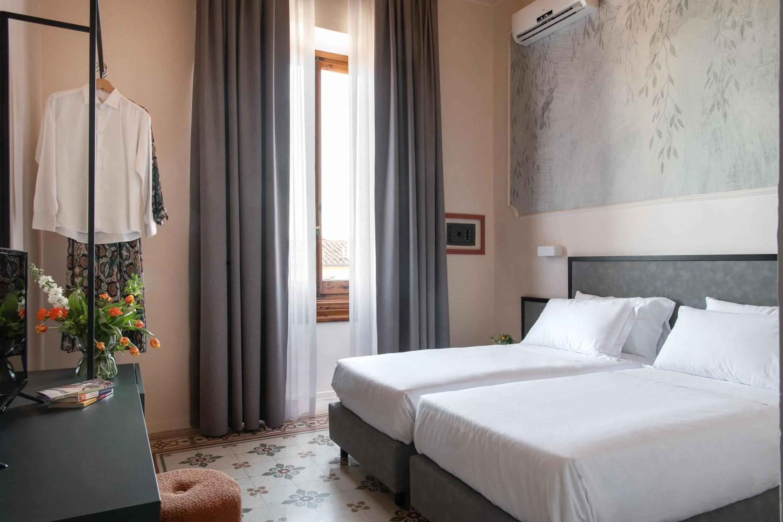 Bed in Hotel Fiorita