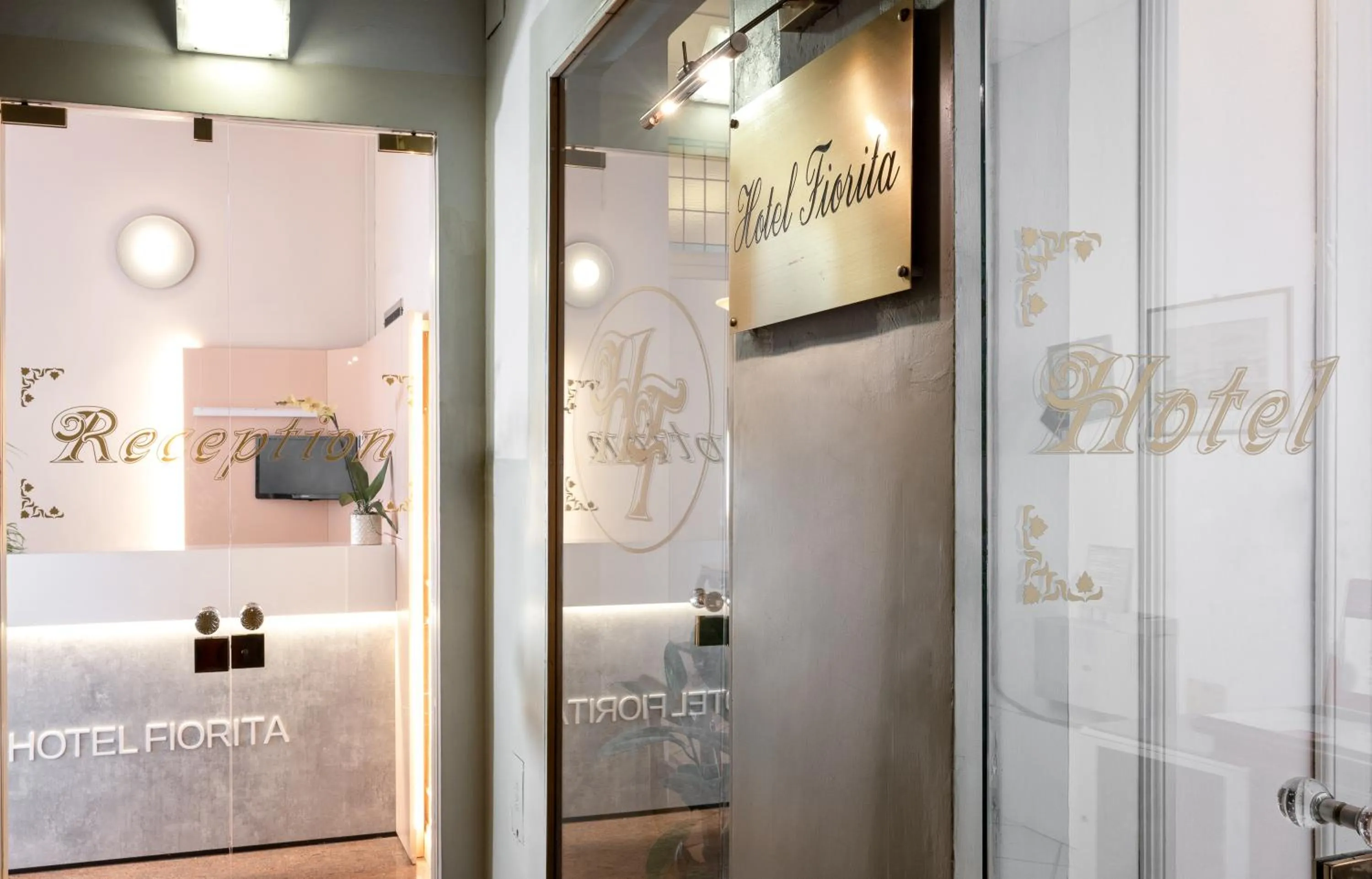 Lobby or reception in Hotel Fiorita