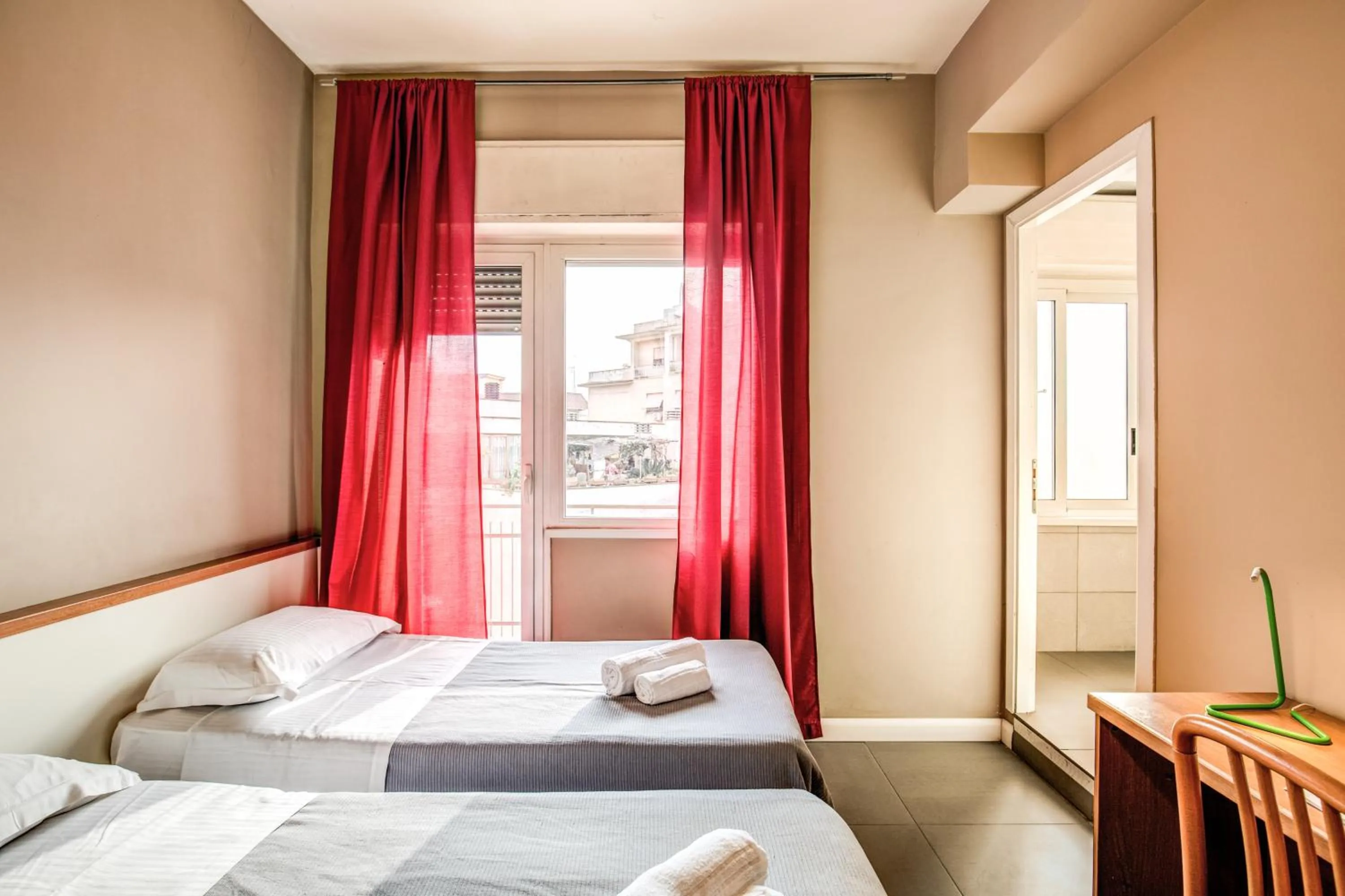 Bedroom, Bed in City Guest House