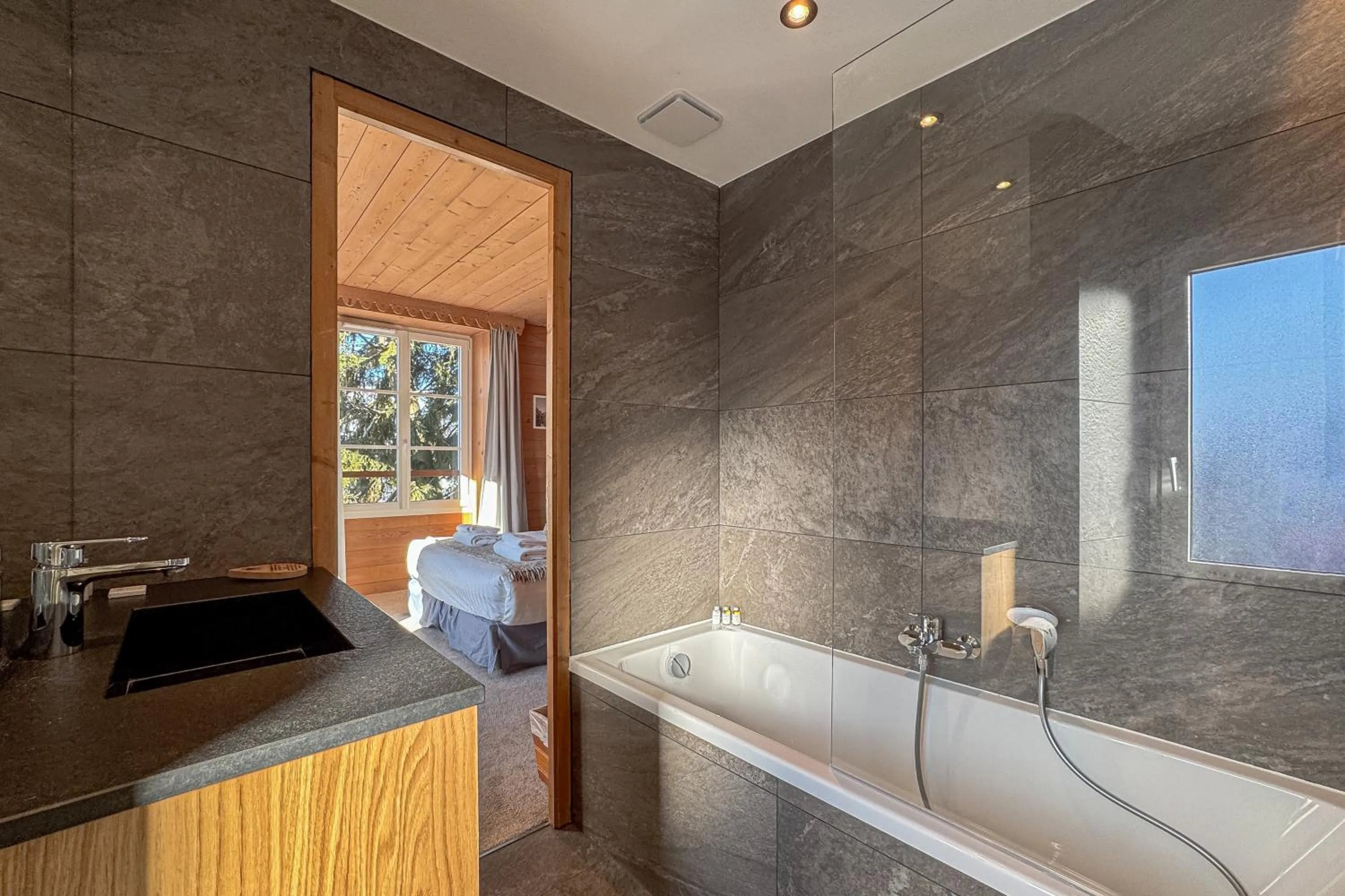 Bathroom in Le Chalet d'Antoine - Centre de Megève