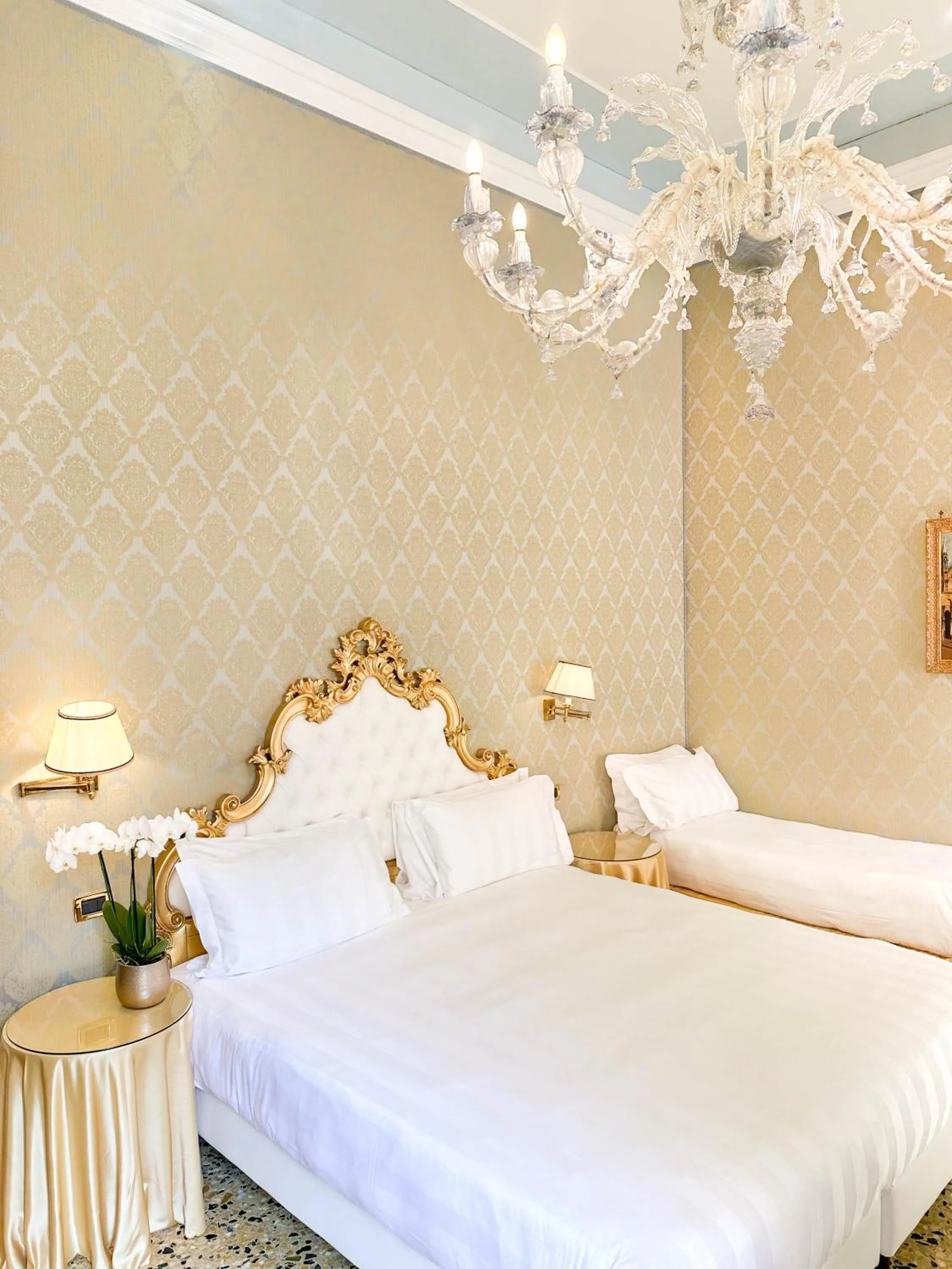 Bed in Hotel Colombina