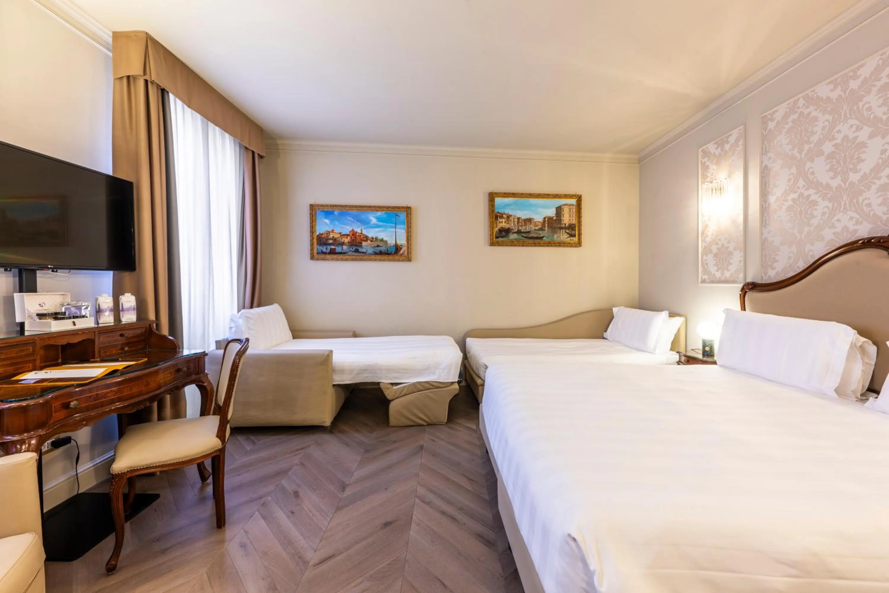 Bed in Hotel Colombina