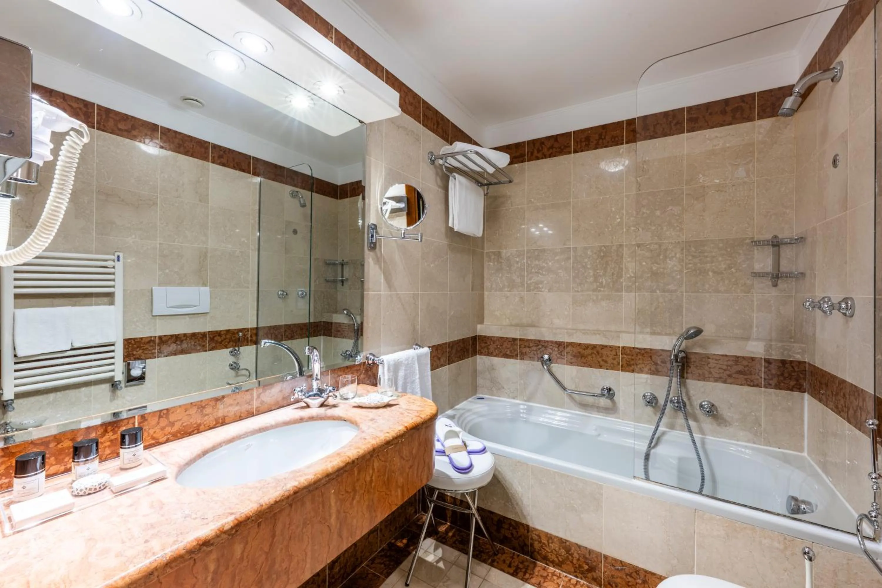 Bathroom in Hotel Colombina