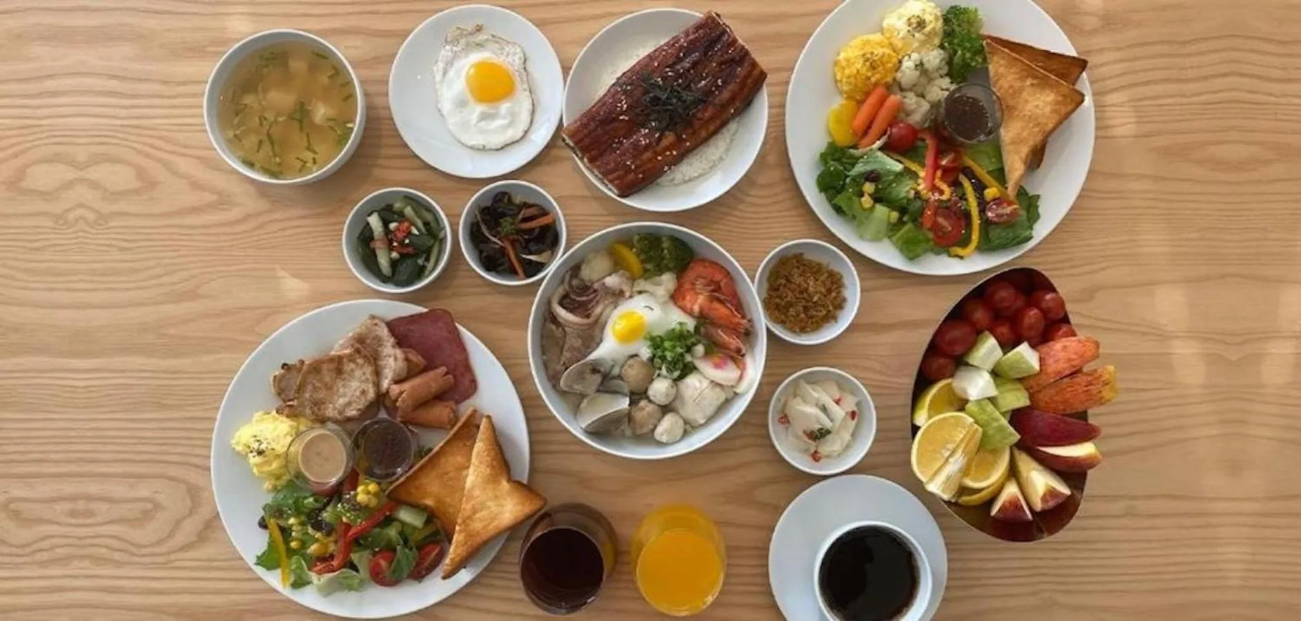 Food in Sunlight On the Peninsula