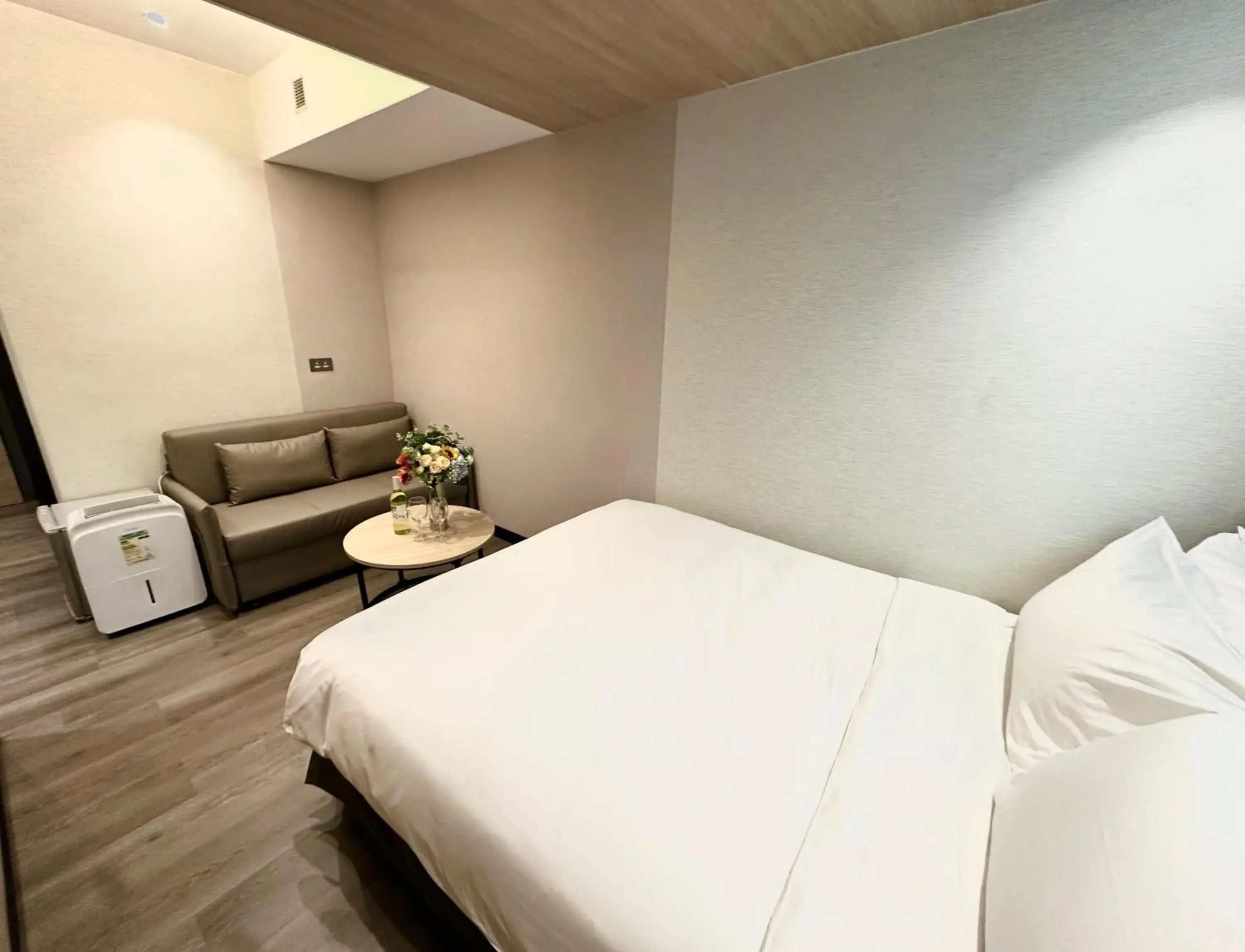 Superior Queen Room in Modena by Fraser Hong Kong Superior Queen Room in Modena by Fraser Hong Kong